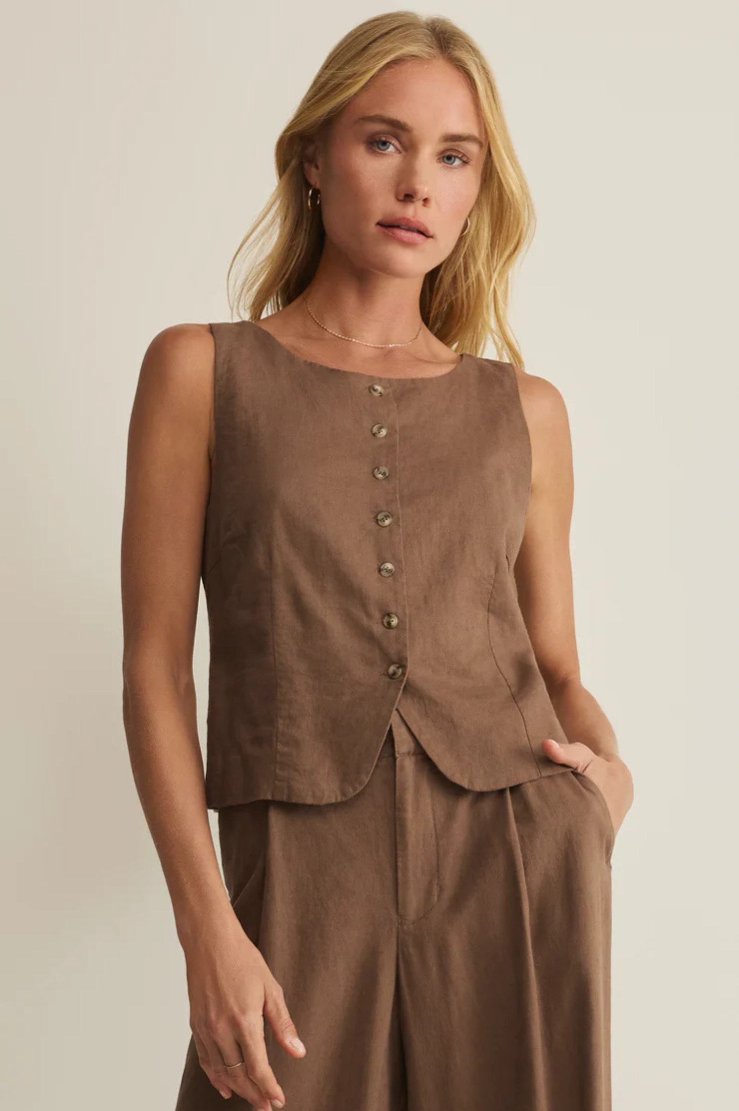 Roman Linen Vest