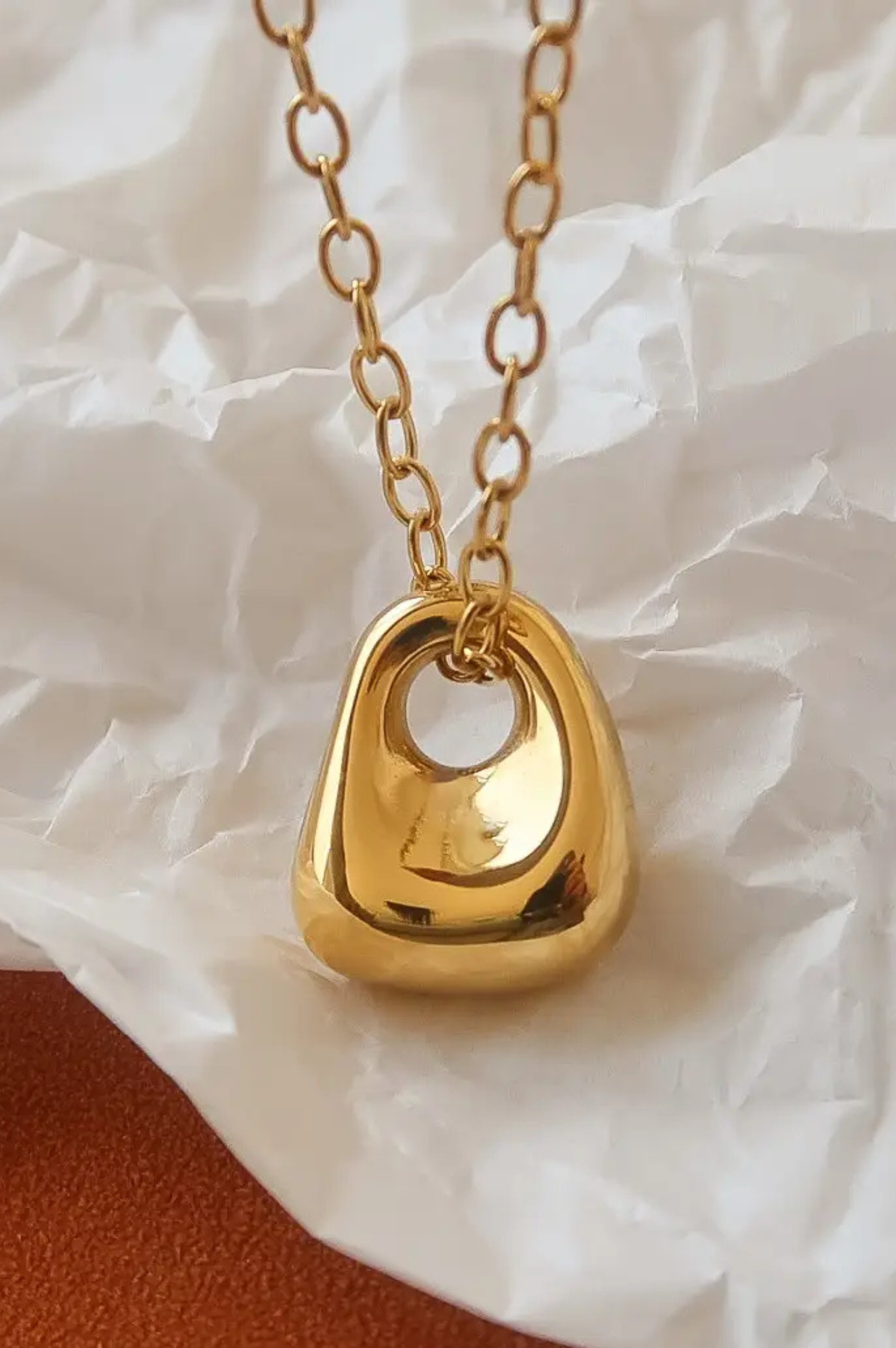 Rosélia Charm Necklace