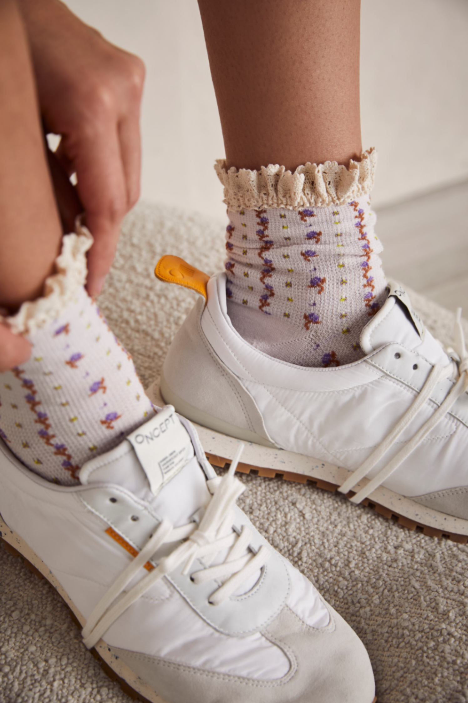 Rosebud Waffle Knit Ankle Socks