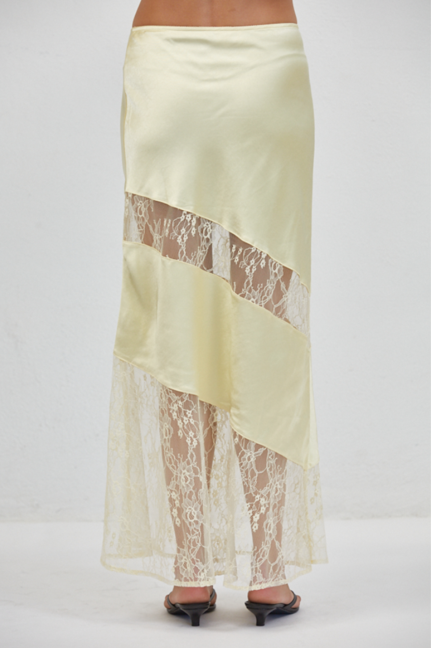 Sabrin Skirt
