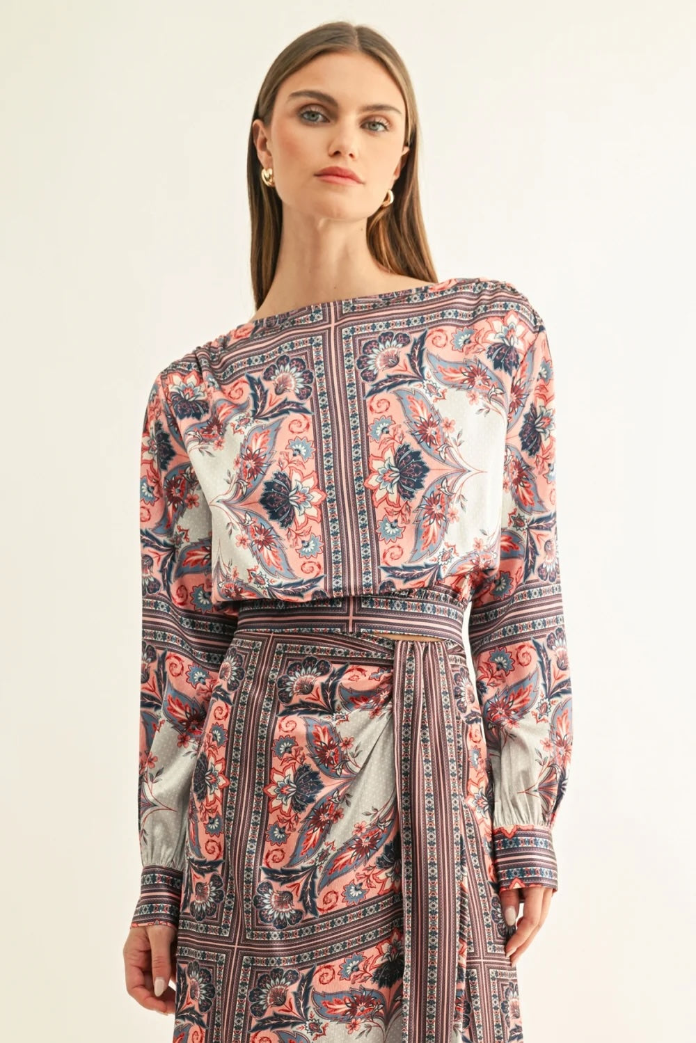 NIKO BOAT NECK LONG SLEEVE TOP