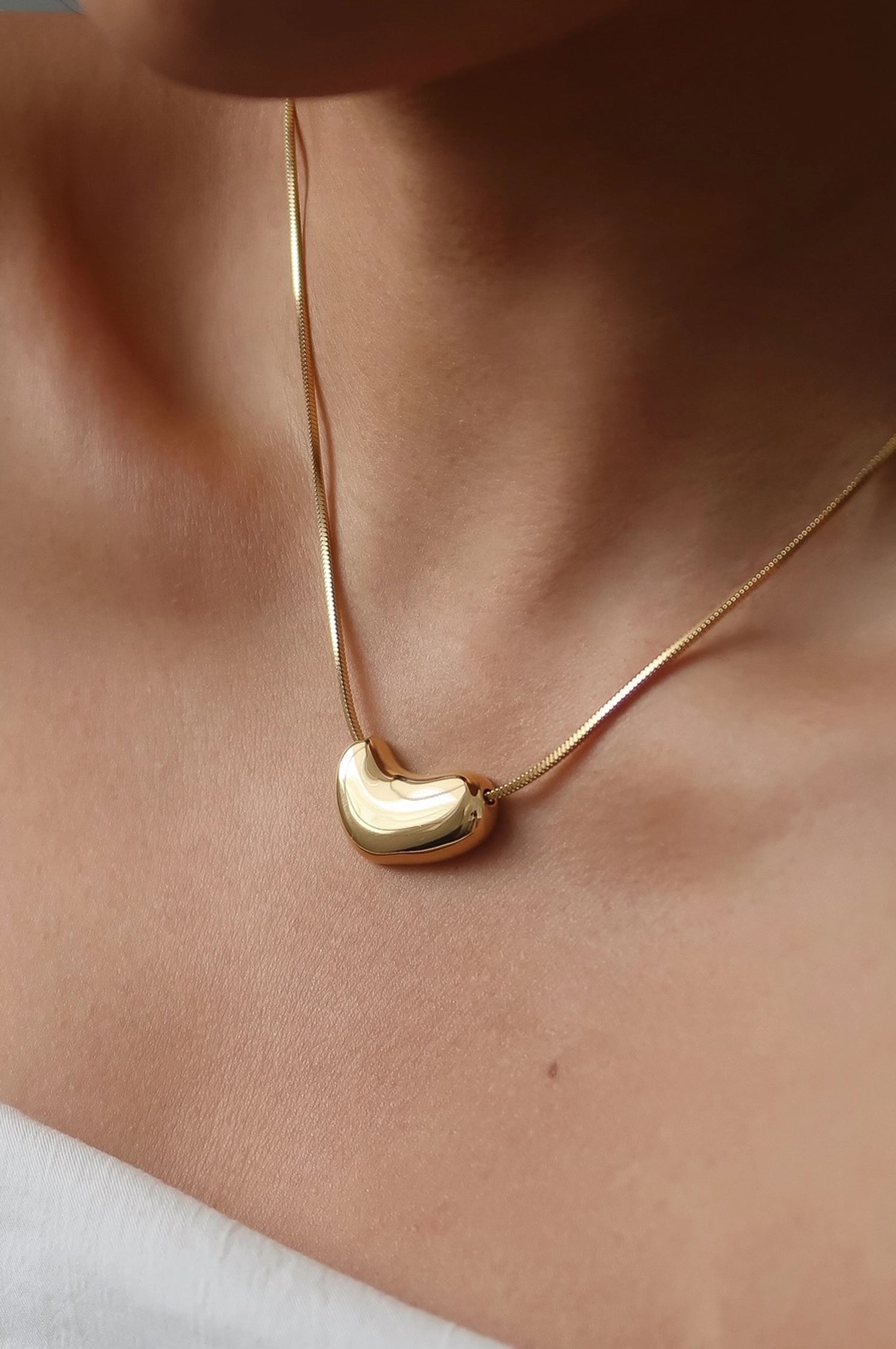 LOUIS PUFFY HEART NECKLACE
