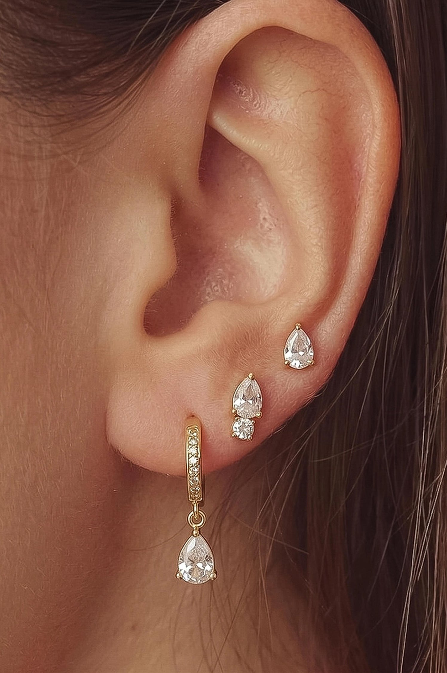 SAONE CZ TEARDROP EARRINGS SET