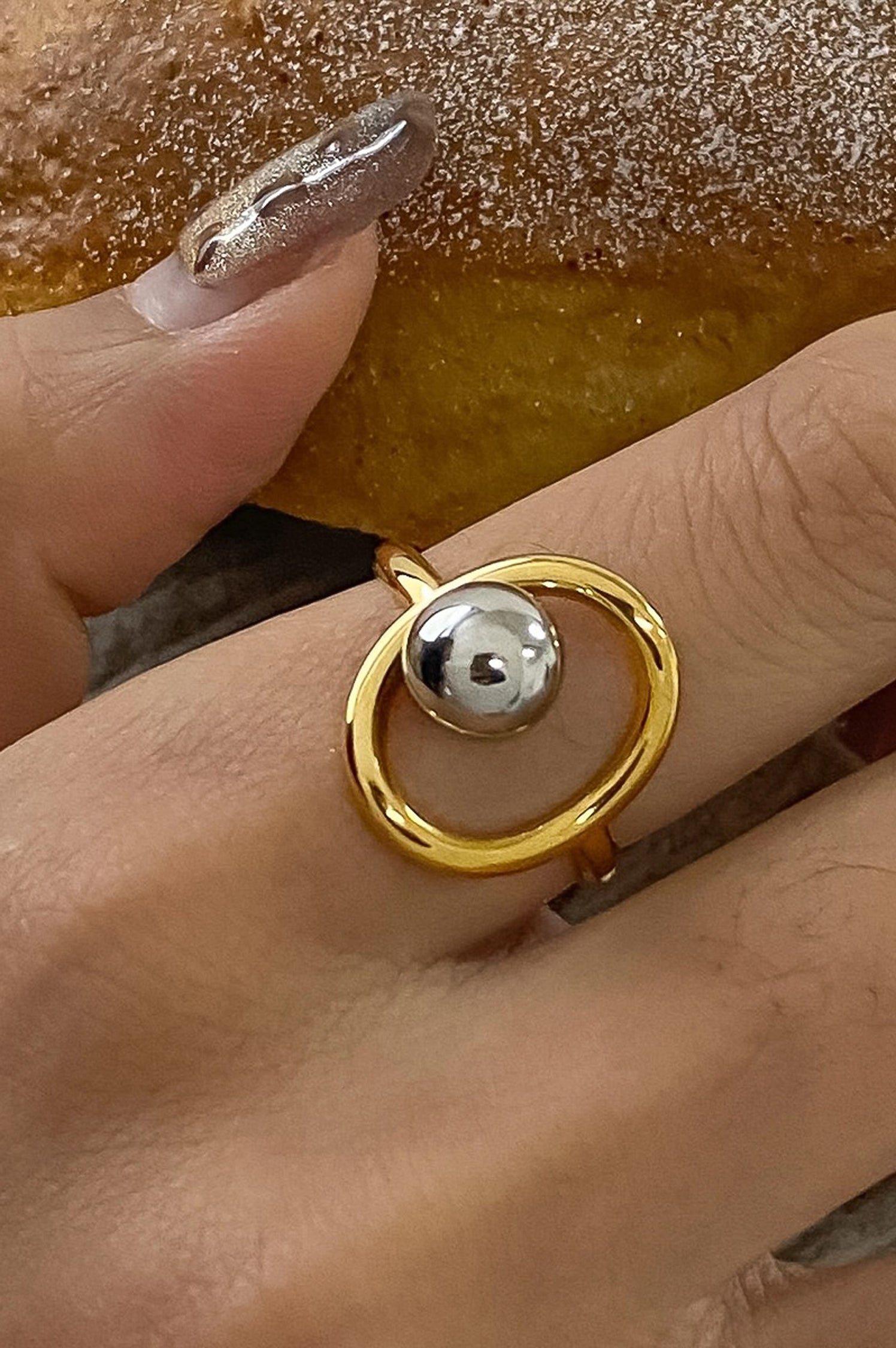 Sibylle Two Tone Round Ring