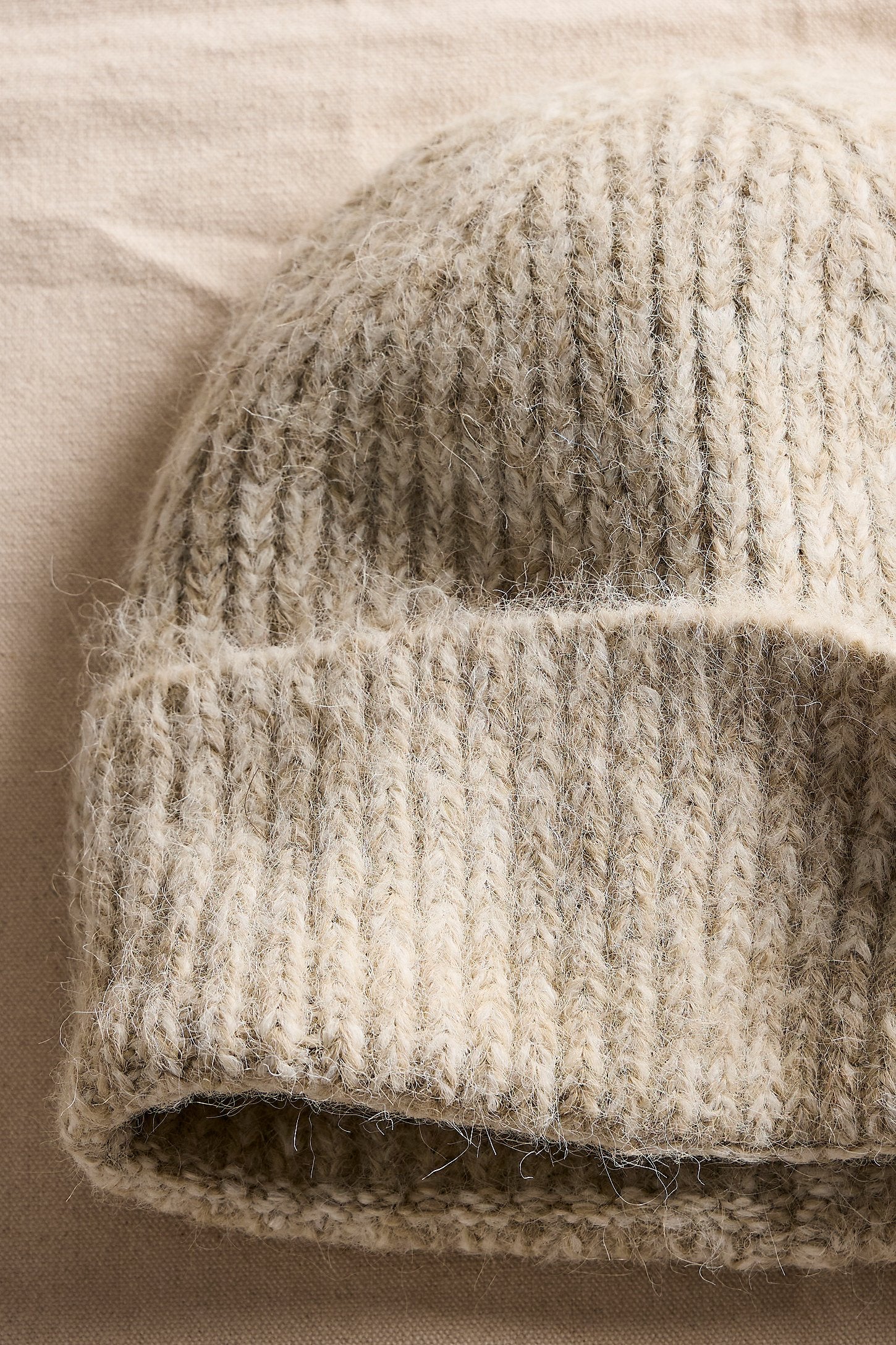 FROSTLINE BEANIE