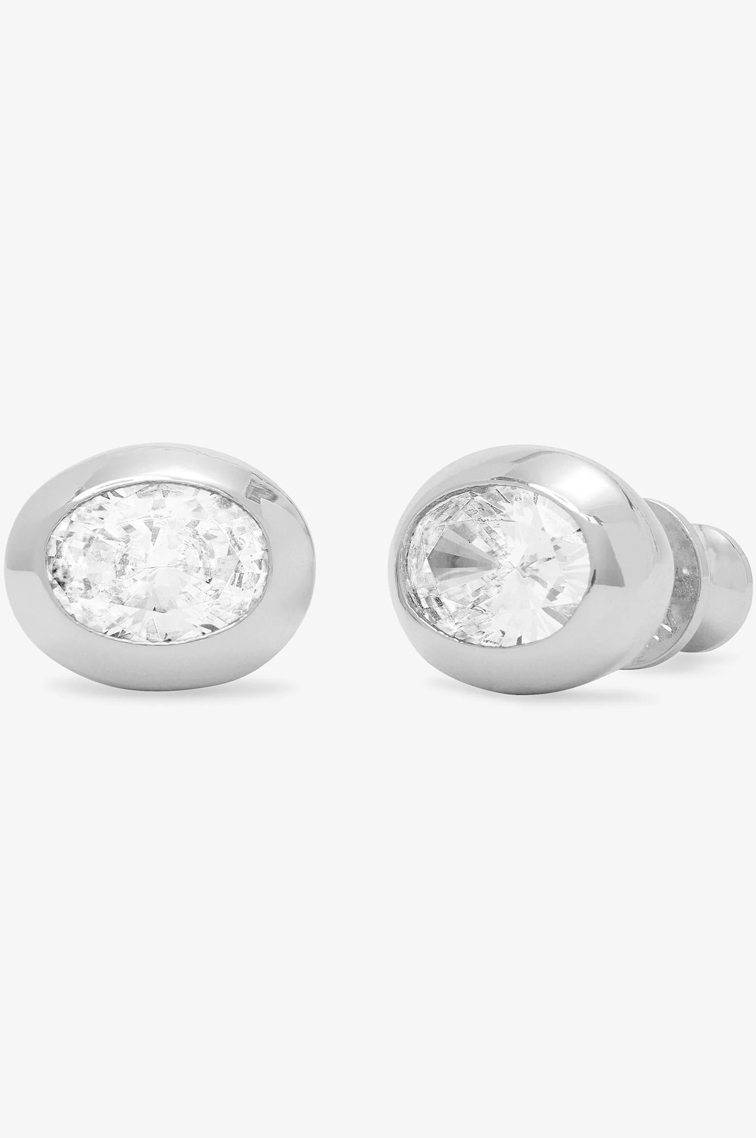 SHE'S A BOSS STUDS - 8mm