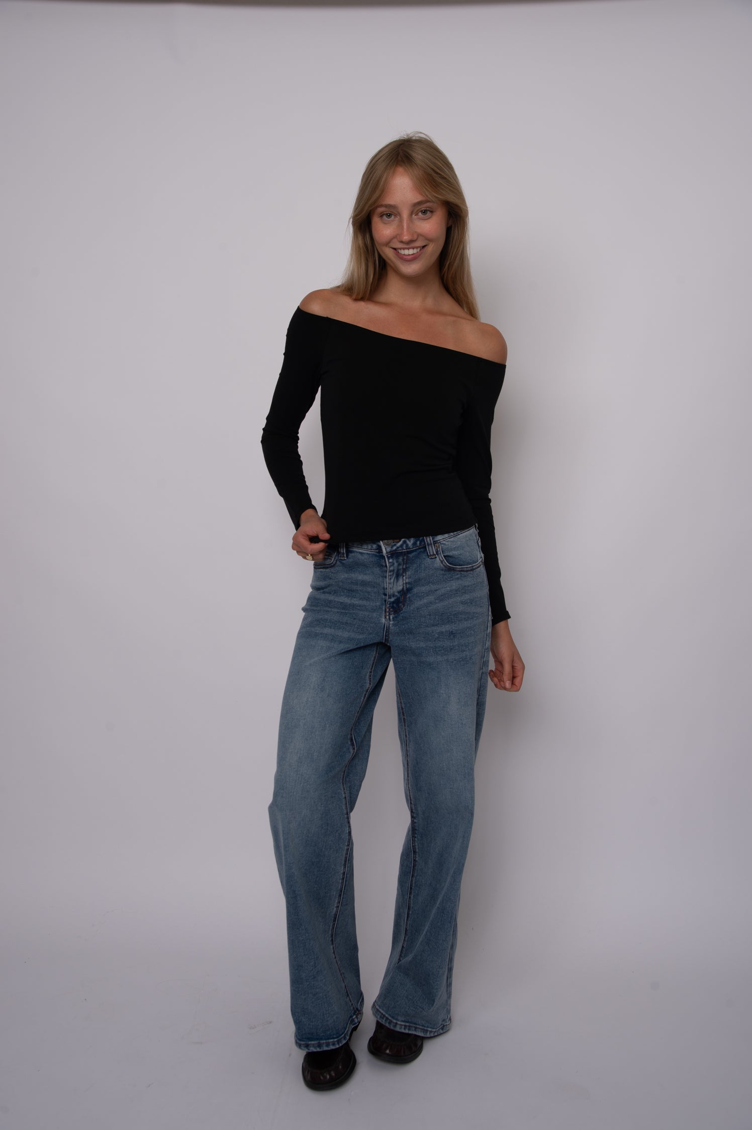 ORALIE COTTON OFF SHOULDER TOP
