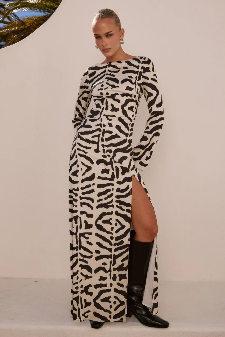 MONTIE SLEEVED MAXI DRESS