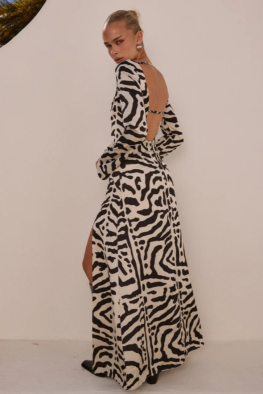 MONTIE SLEEVED MAXI DRESS