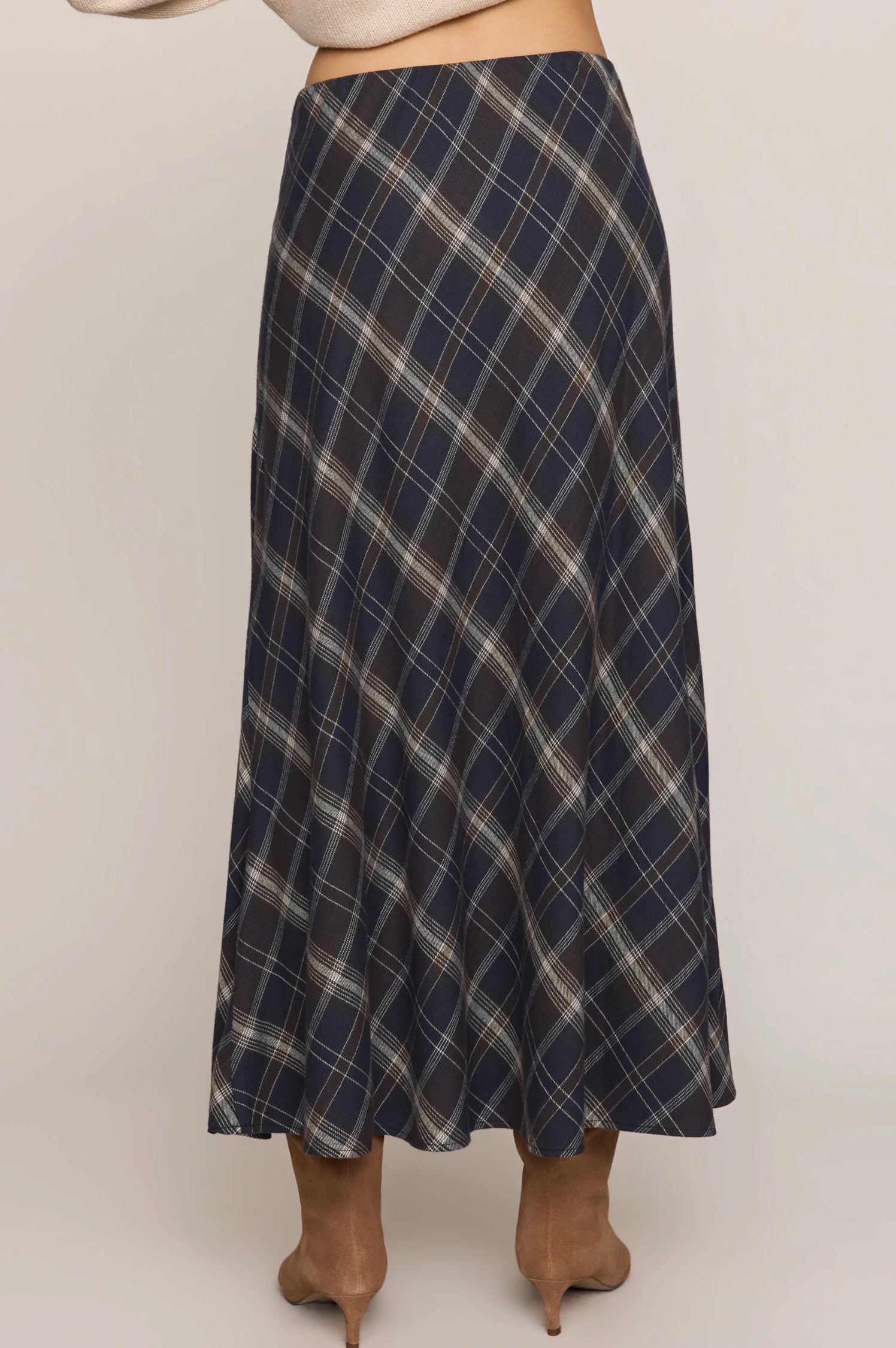 CRESTVIEW PLAID SKIRT