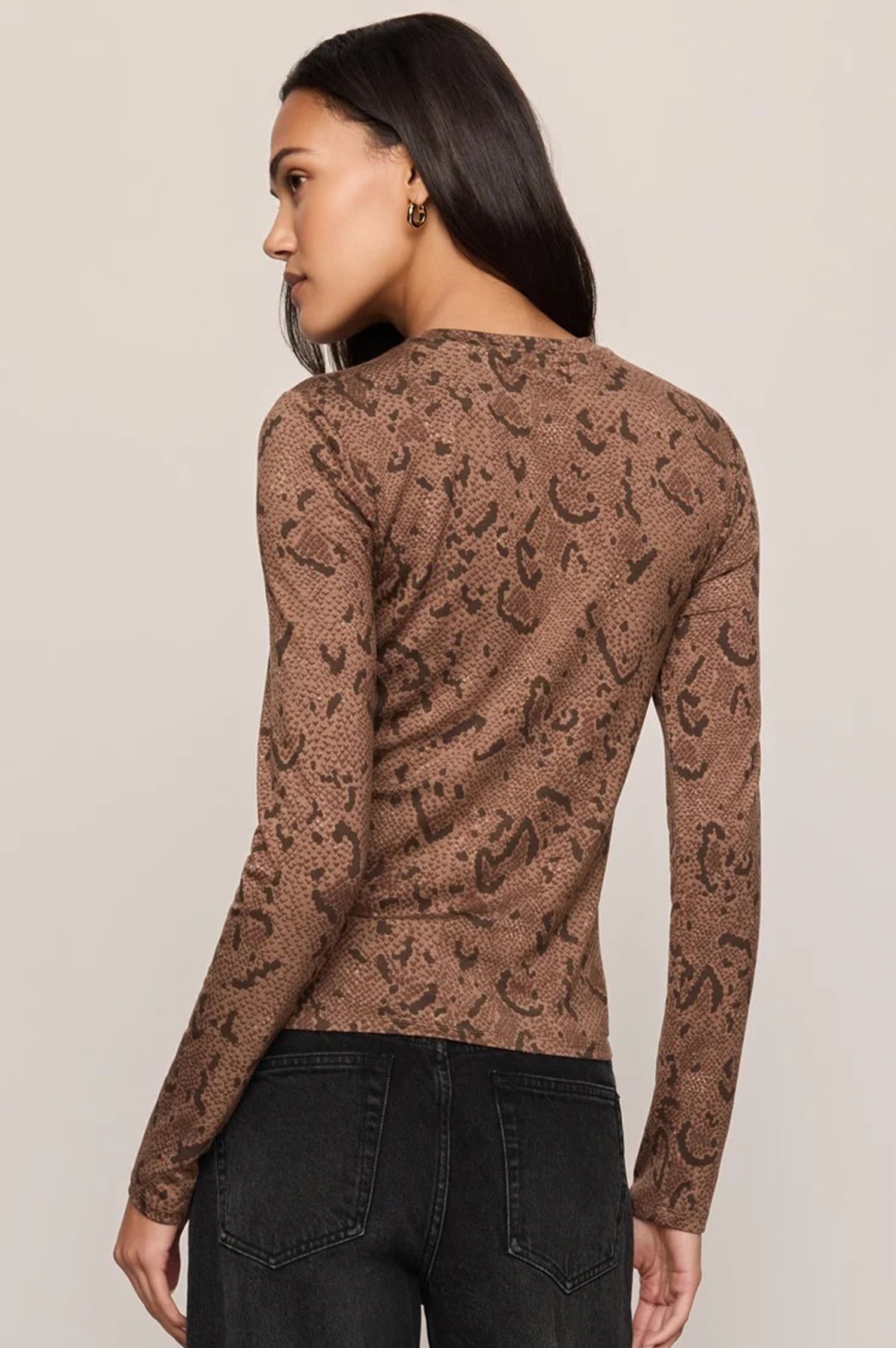 ONYX SNAKE TOP