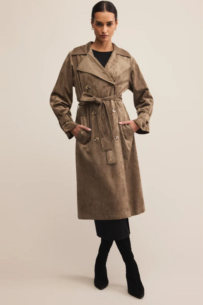 ナオさん オーラリー TRENCH COAT 3 Rain Covered Trench Coat – La