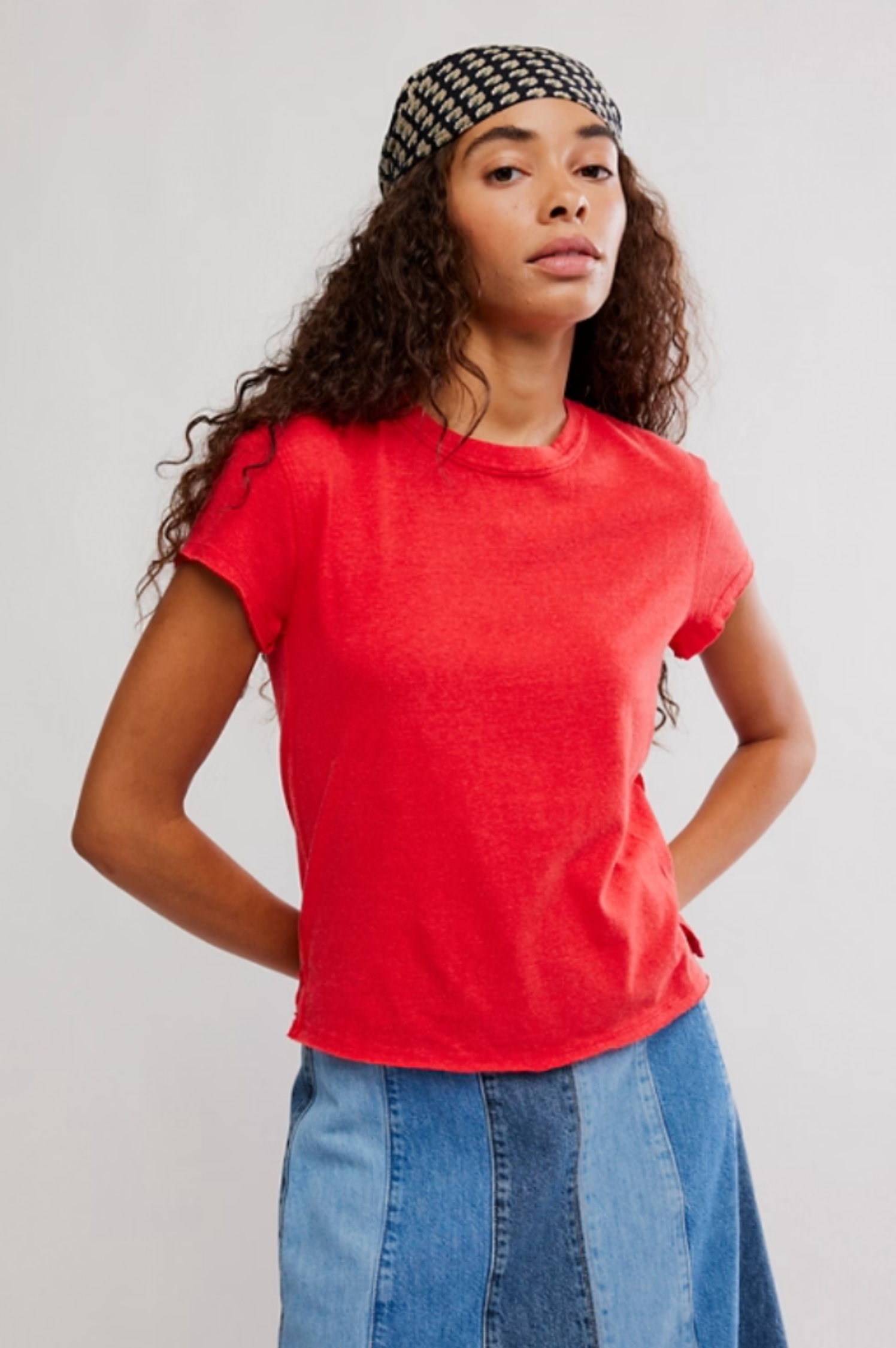 Nova Tee