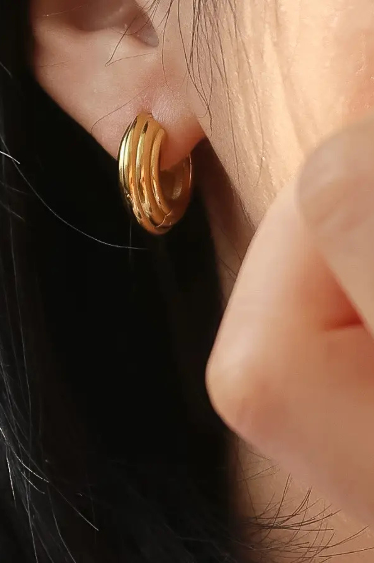 Juliette Hoop Earrings