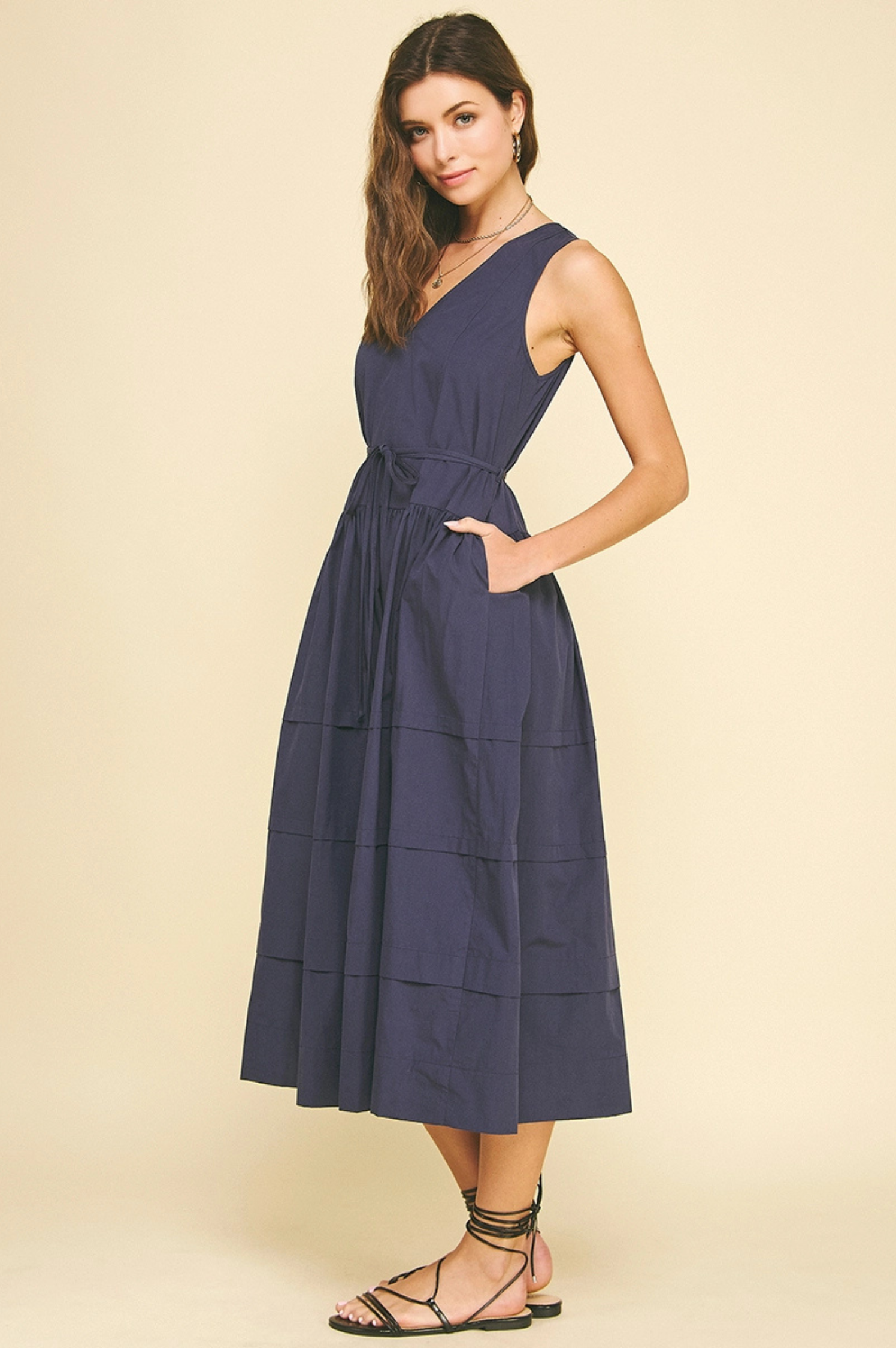 Evelyn Midi Dress