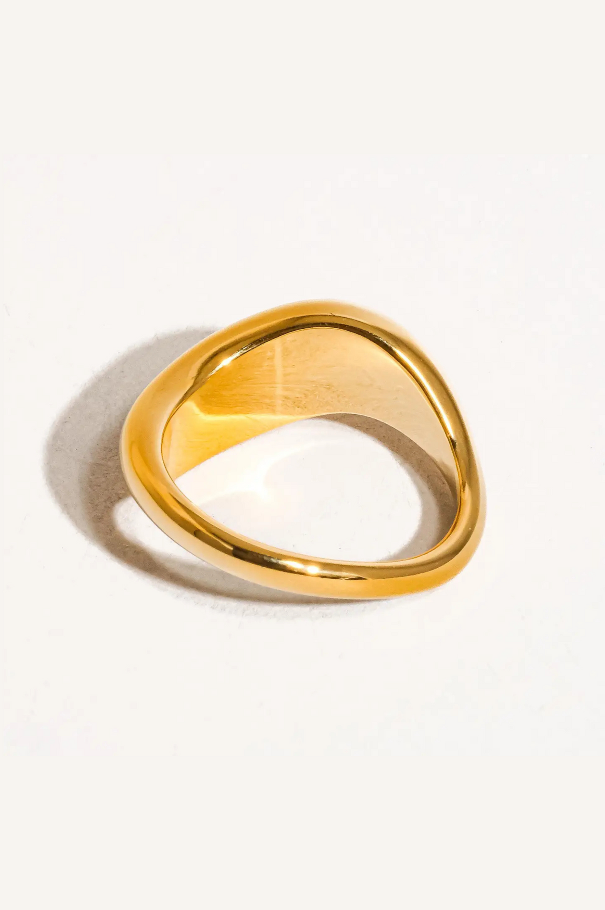 Erin Classic Wavy Band