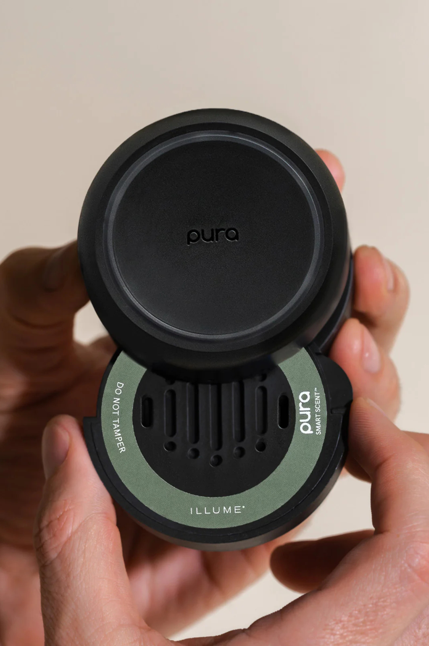 Car - Illume - Balsam & Cedar