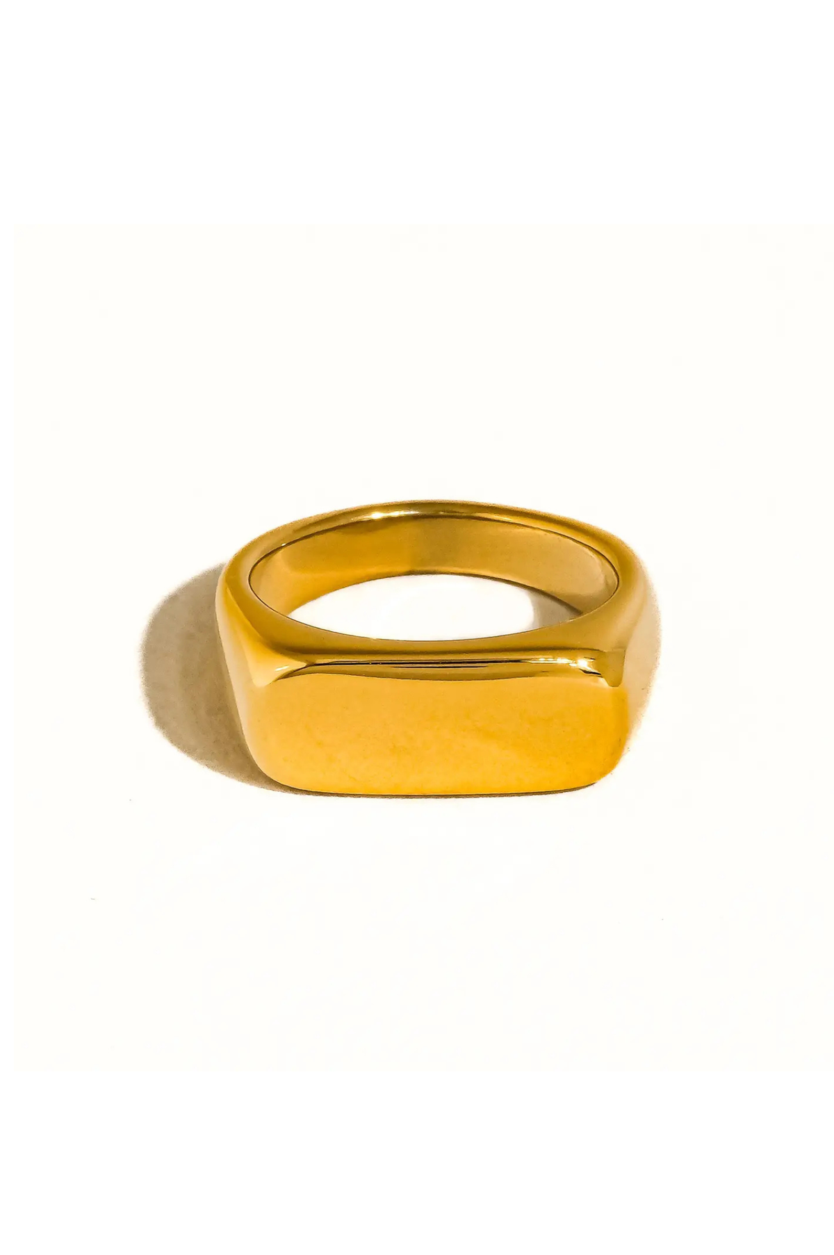 Glayce Signet Ring