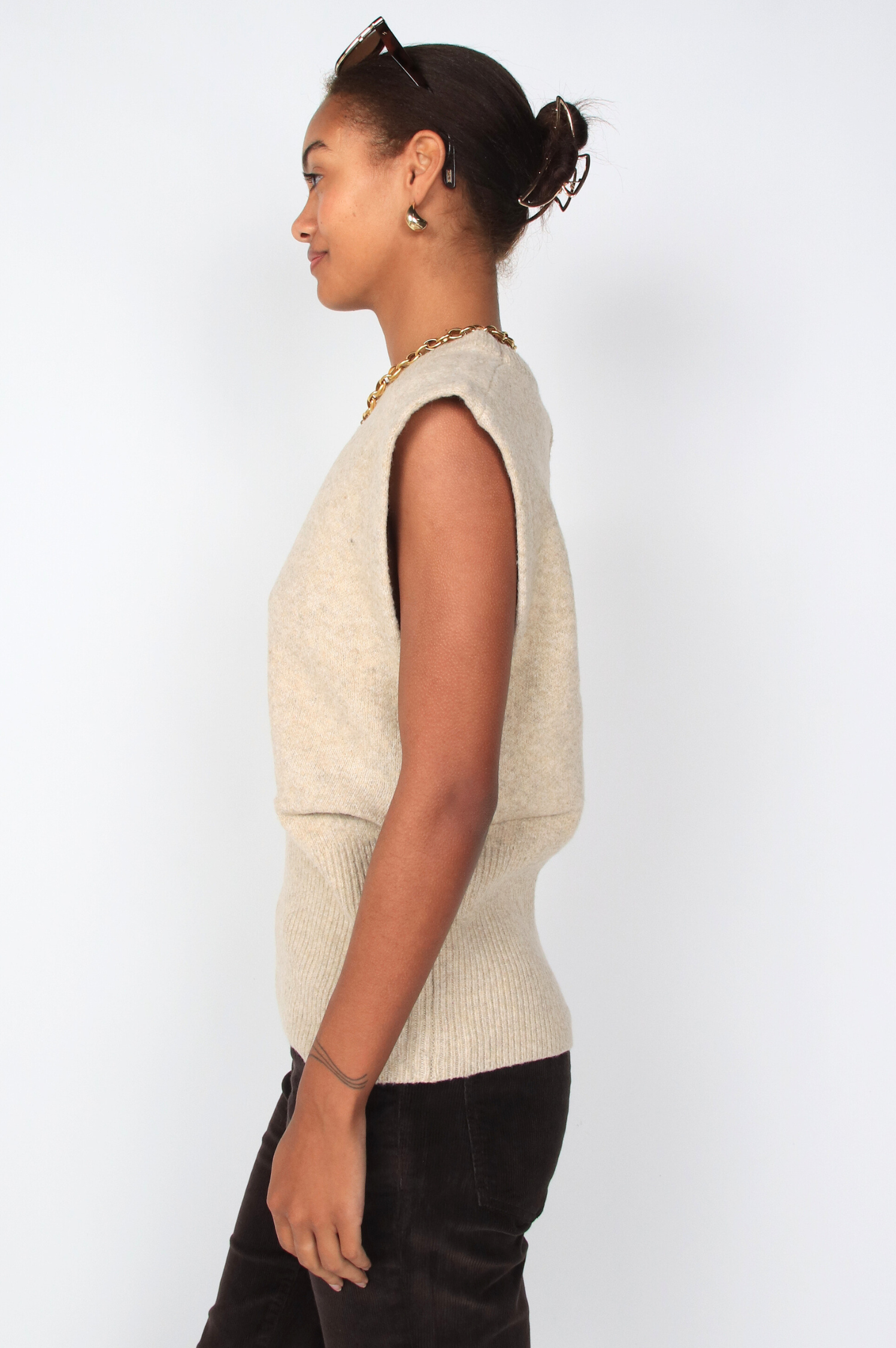 Elizabeth Sleeveless Sweater