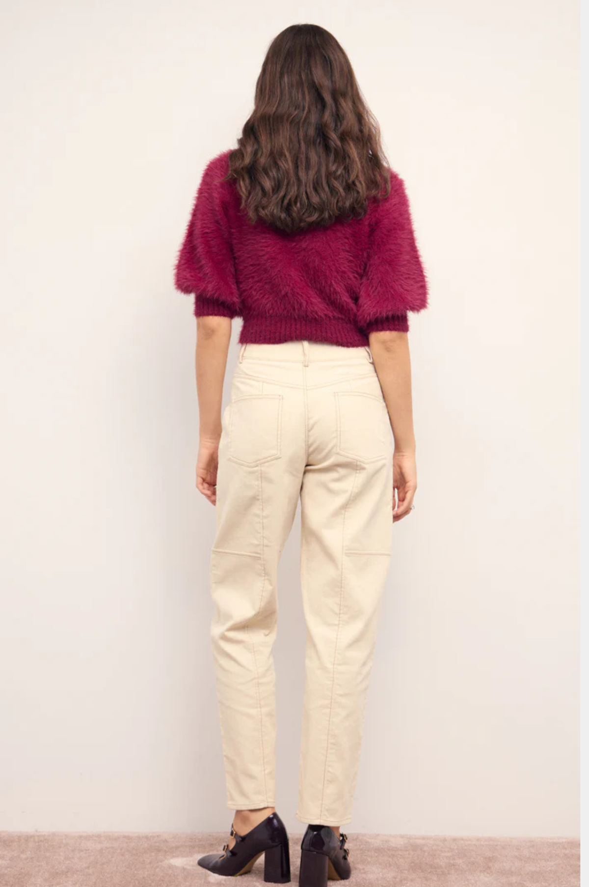 Alva Fluffy Cropped Sweater