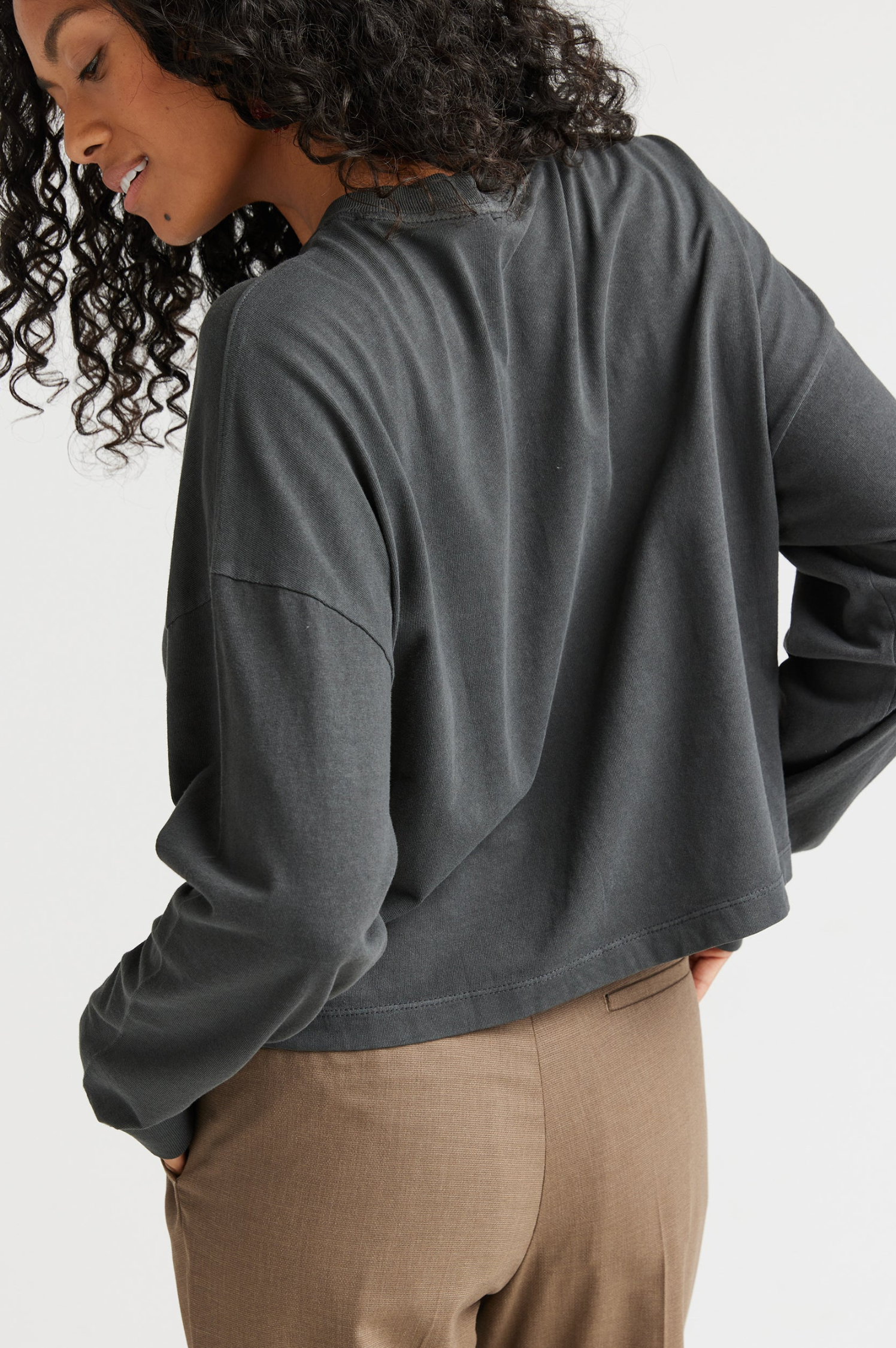 Relaxed Crop Long Sleeve Tee