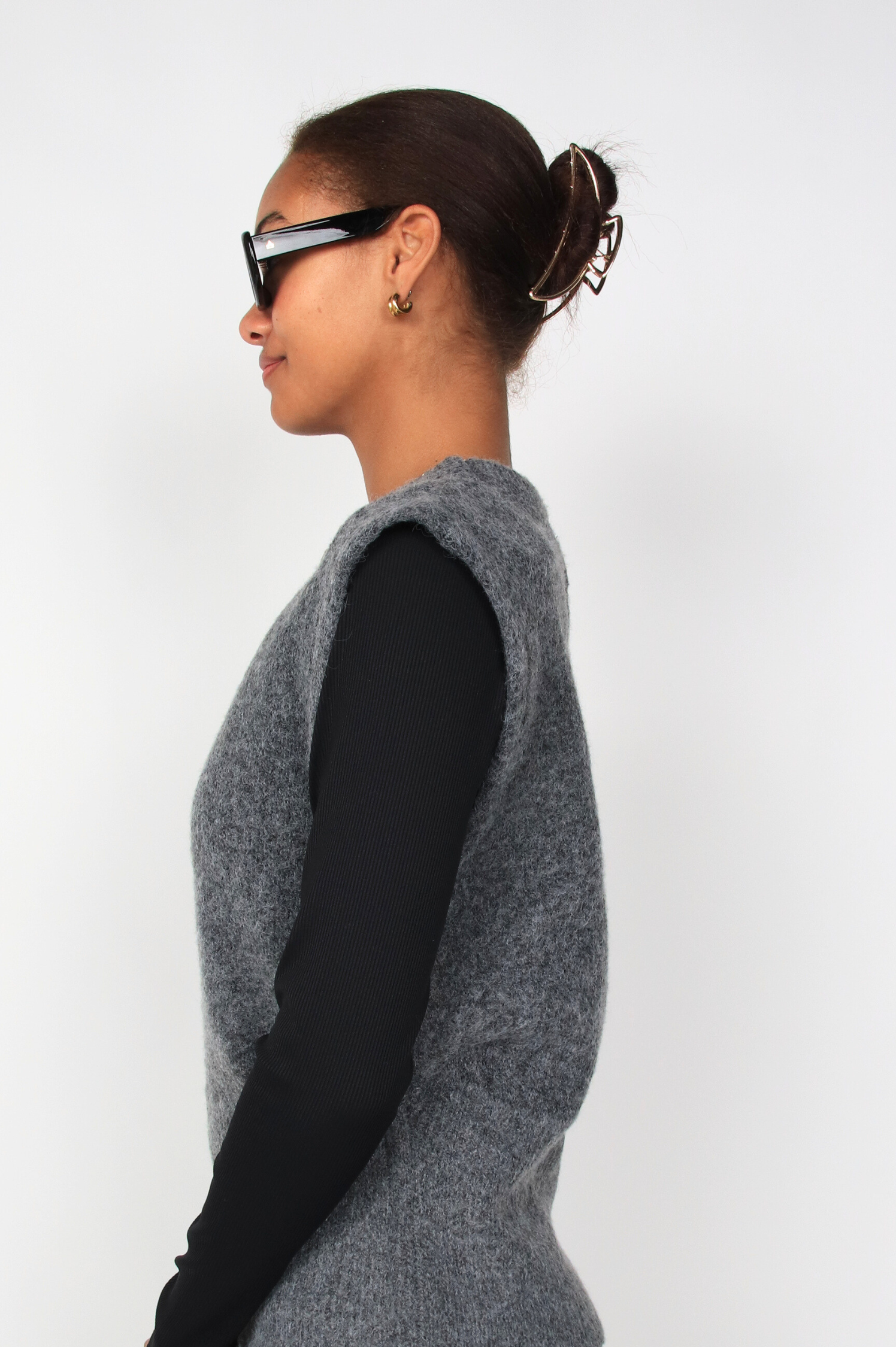 Elizabeth Sleeveless Sweater