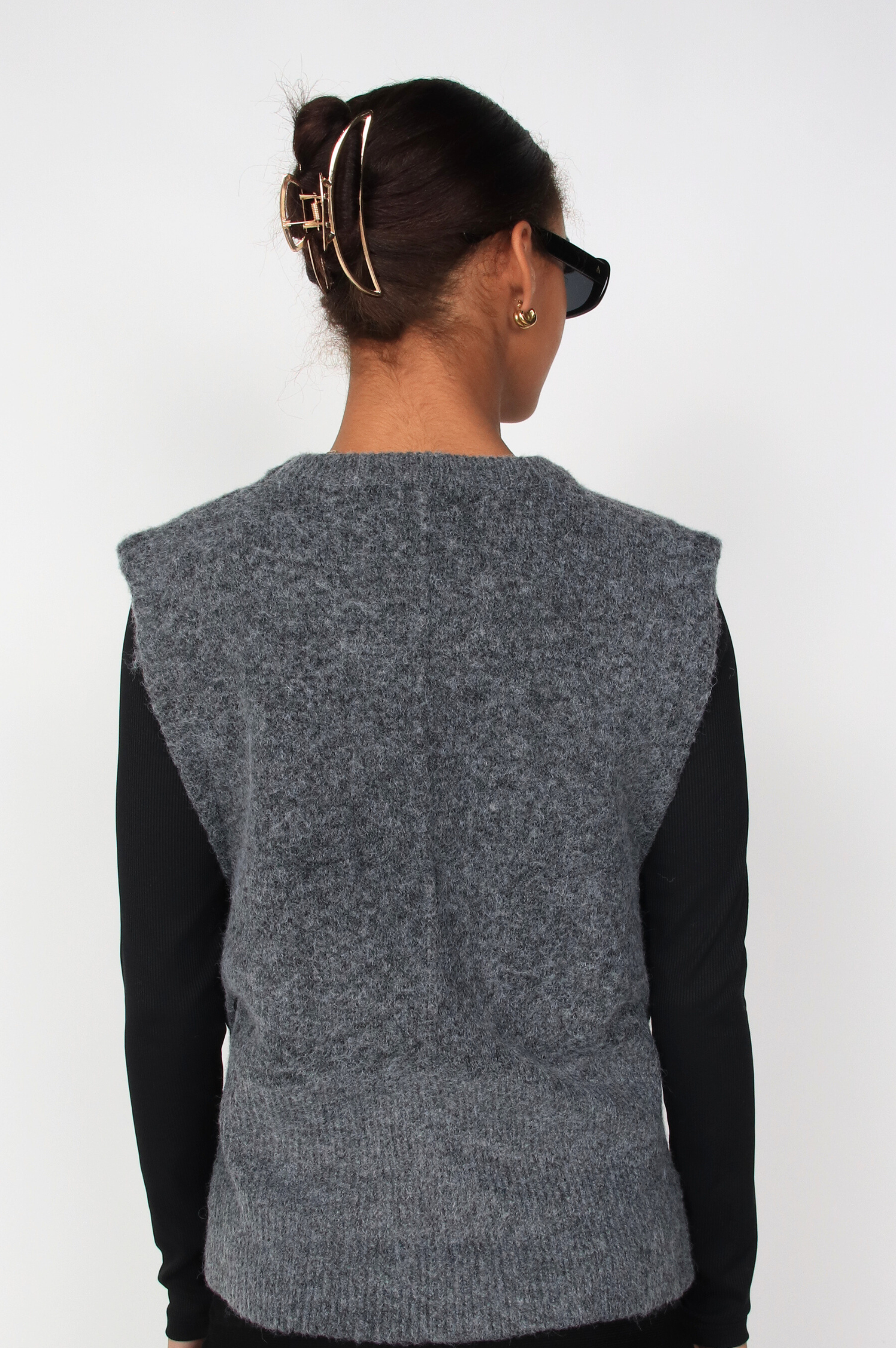 Elizabeth Sleeveless Sweater