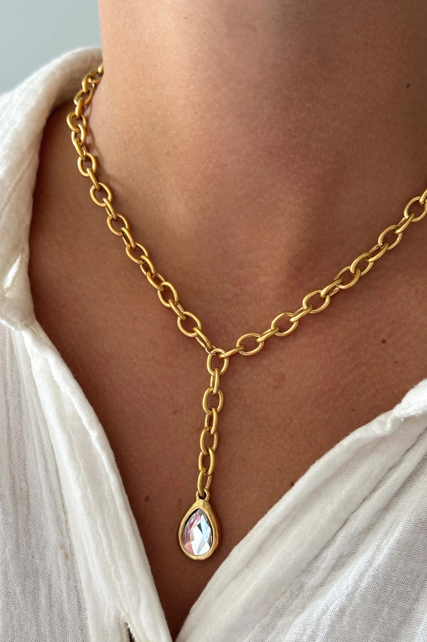 PEAR LARIAT NECKLACE