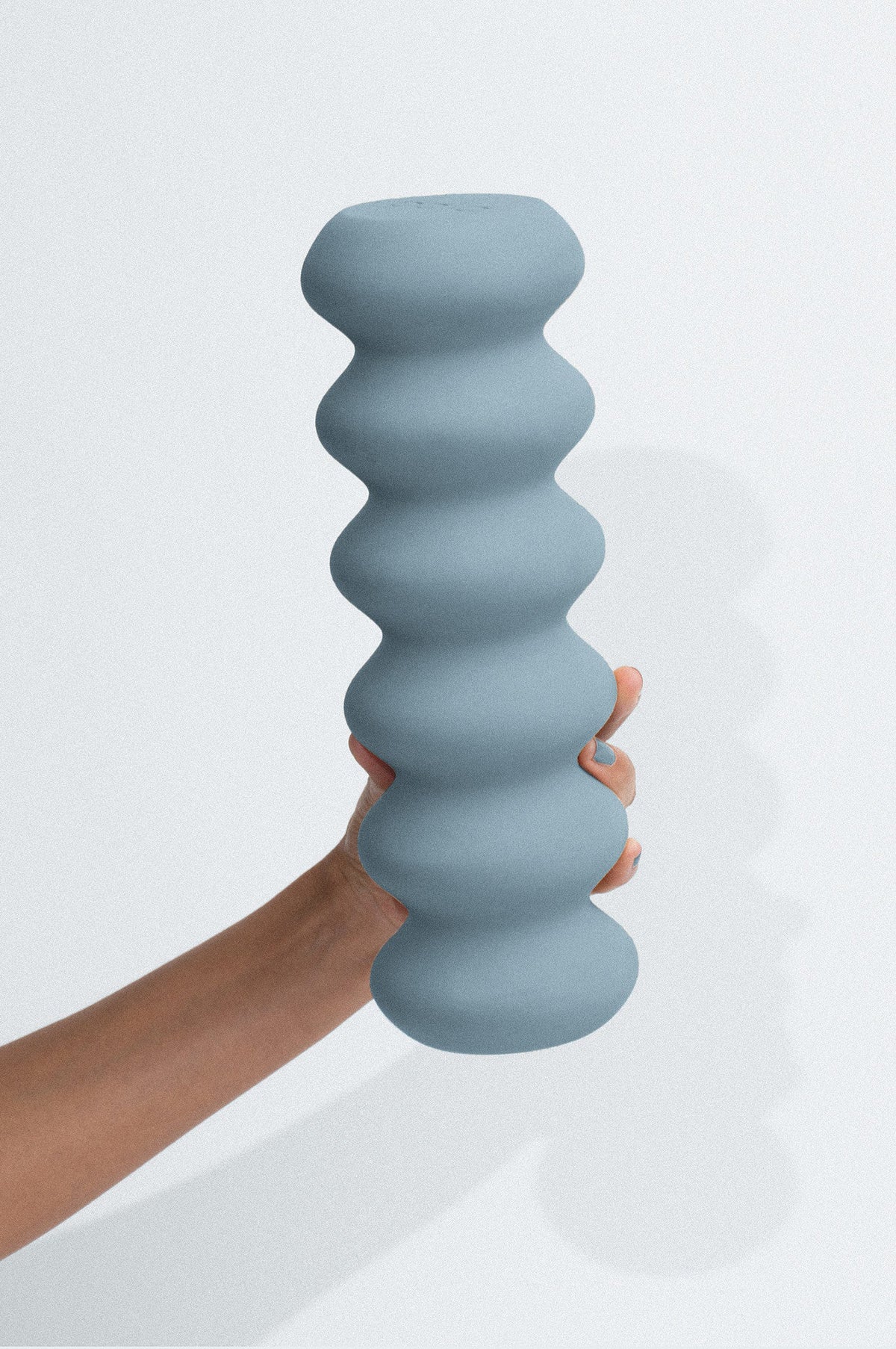 THE WAVY ROLLER
