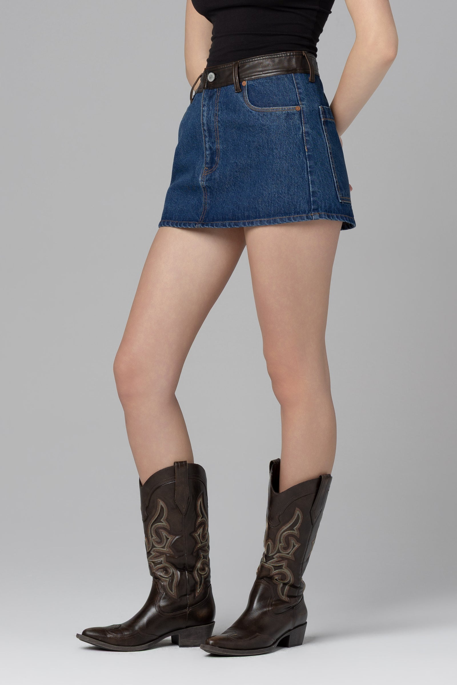 SMOOTH OPERATOR SKIRT