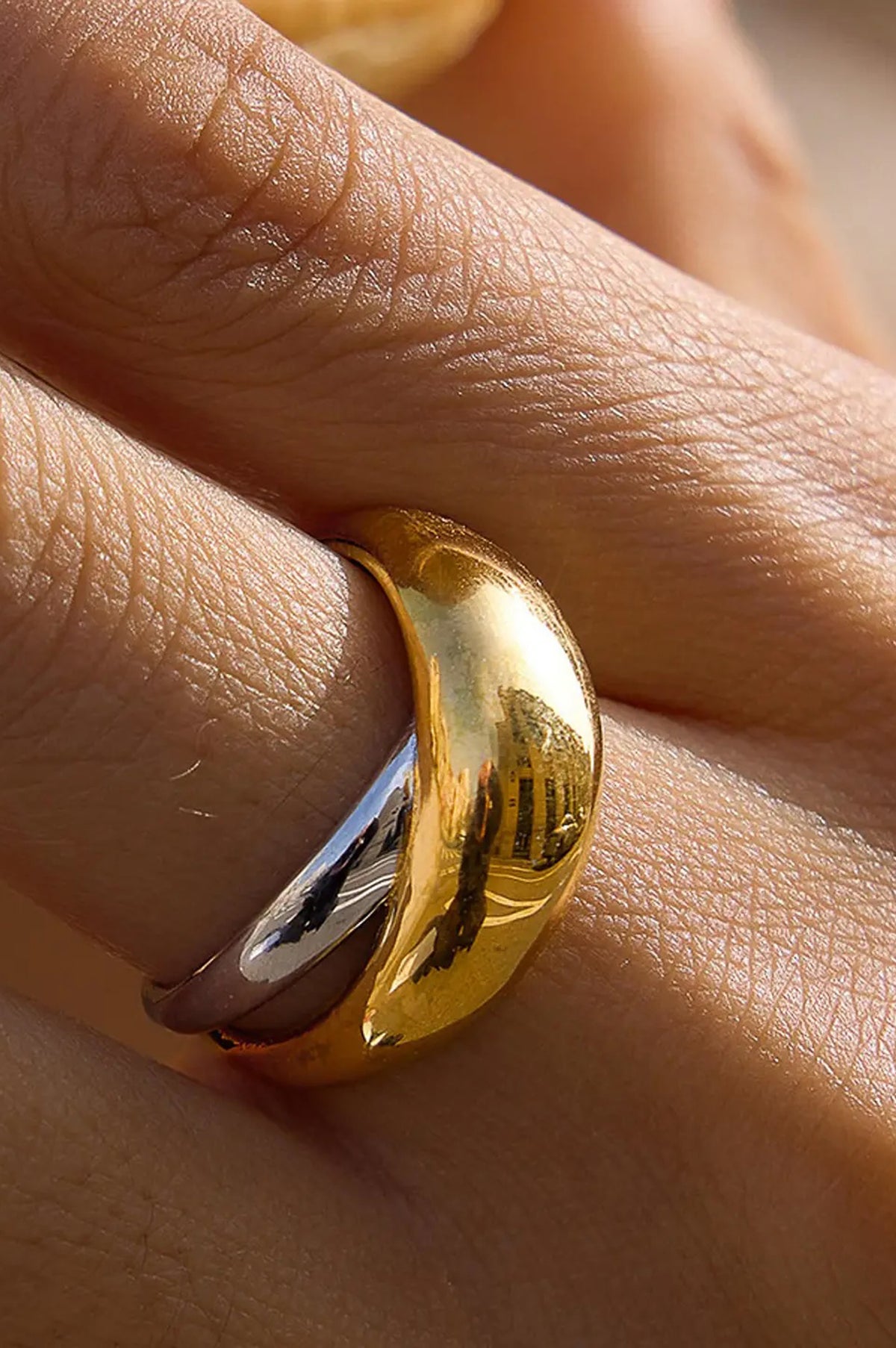 Almare Two Tone Dome Band Ring