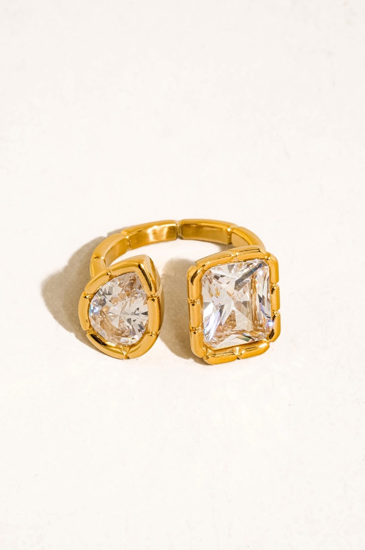 SERREA CZ ADJUSTABLE RING