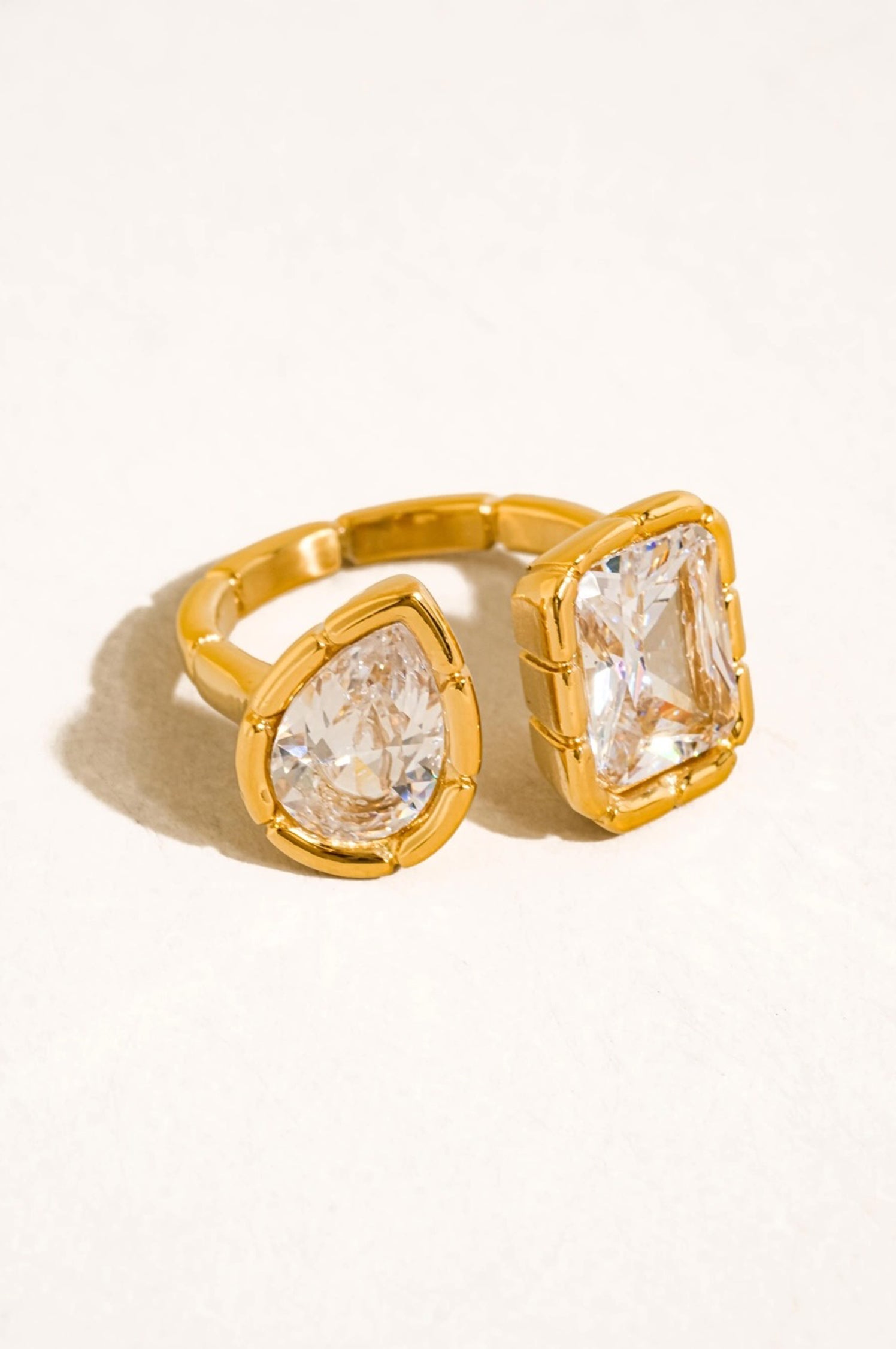 SERREA CZ ADJUSTABLE RING