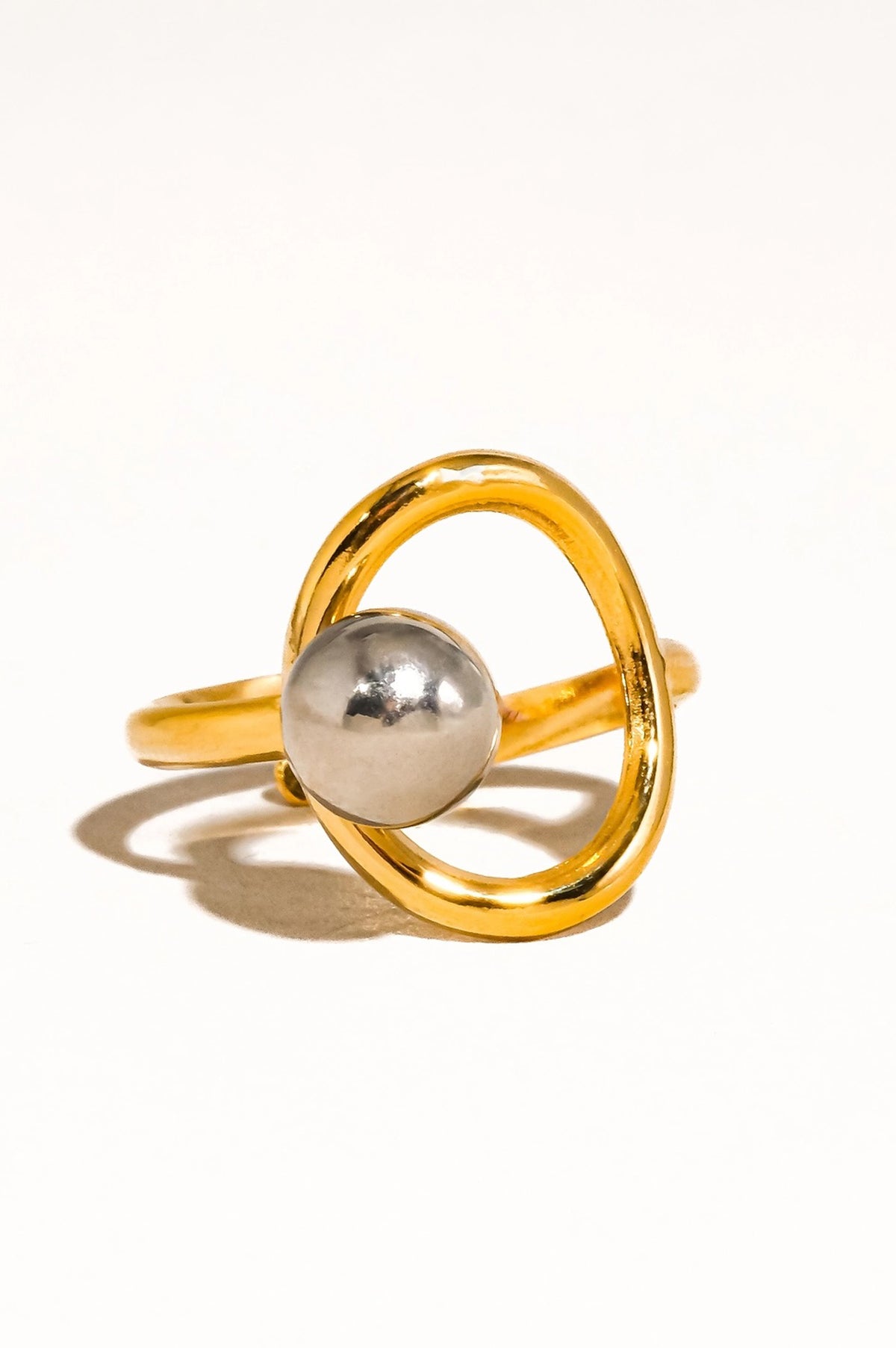 Sibylle Two Tone Round Ring