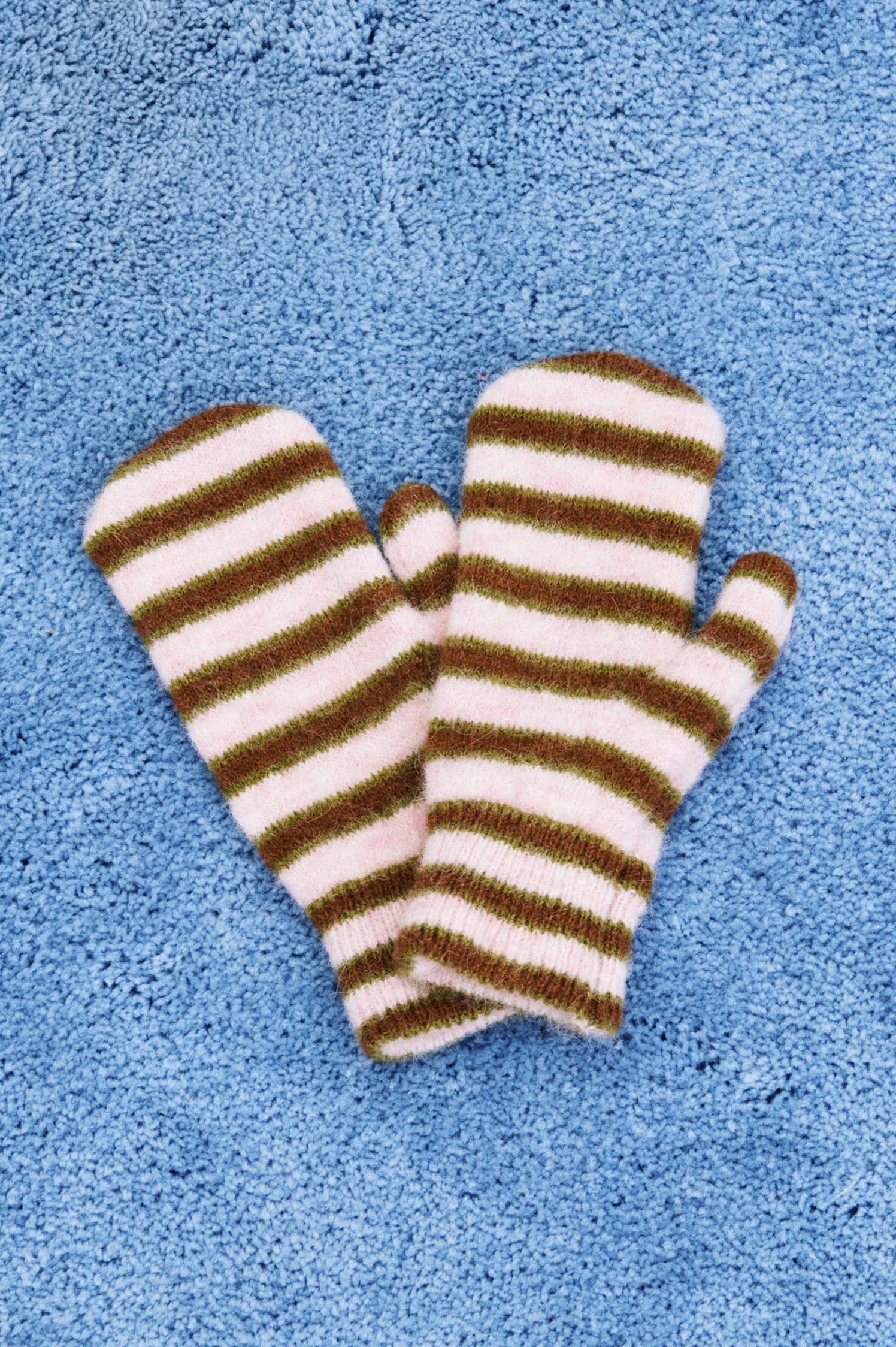 LEE MITTENS