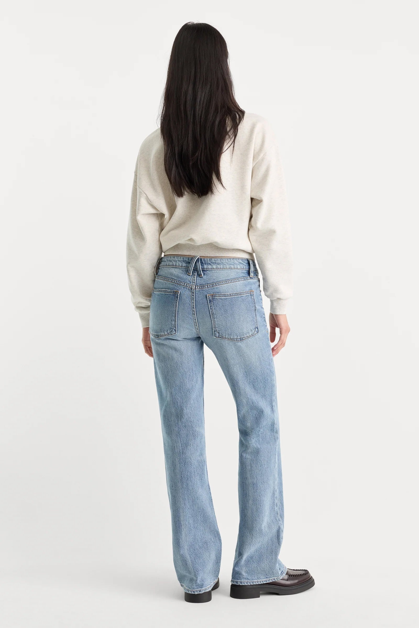VINTAGE LOW LOOSE JEANS