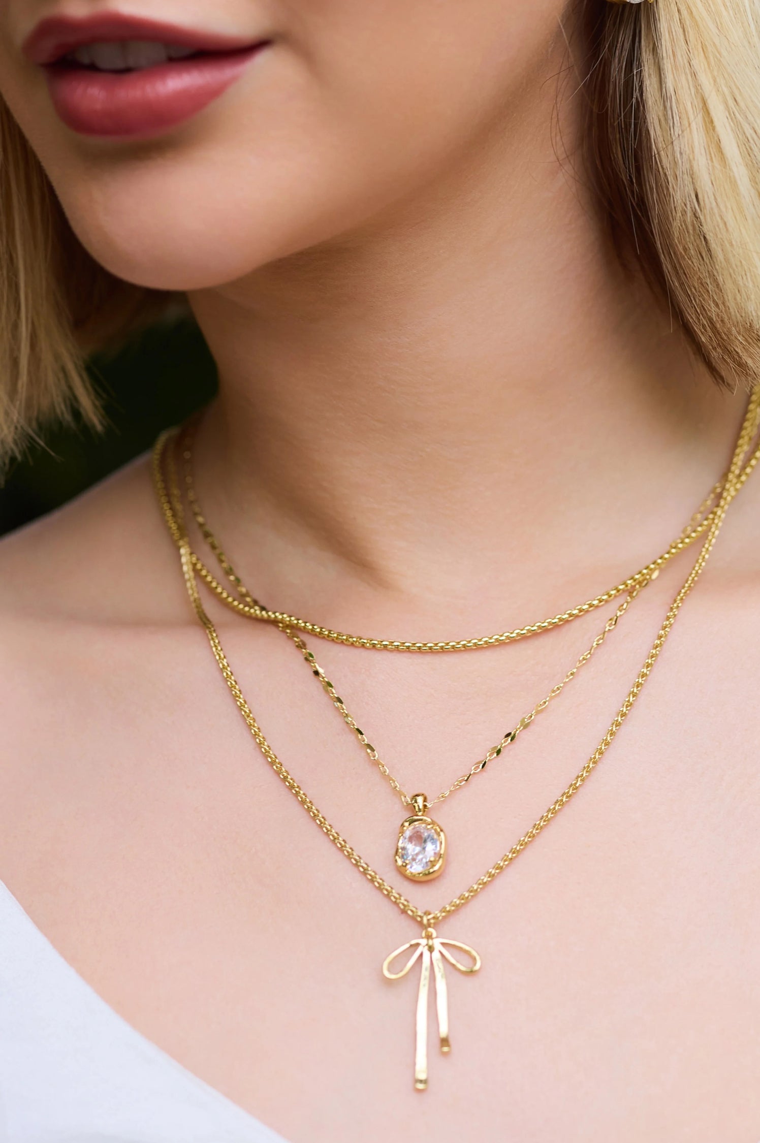 BIRDIE NECKLACE