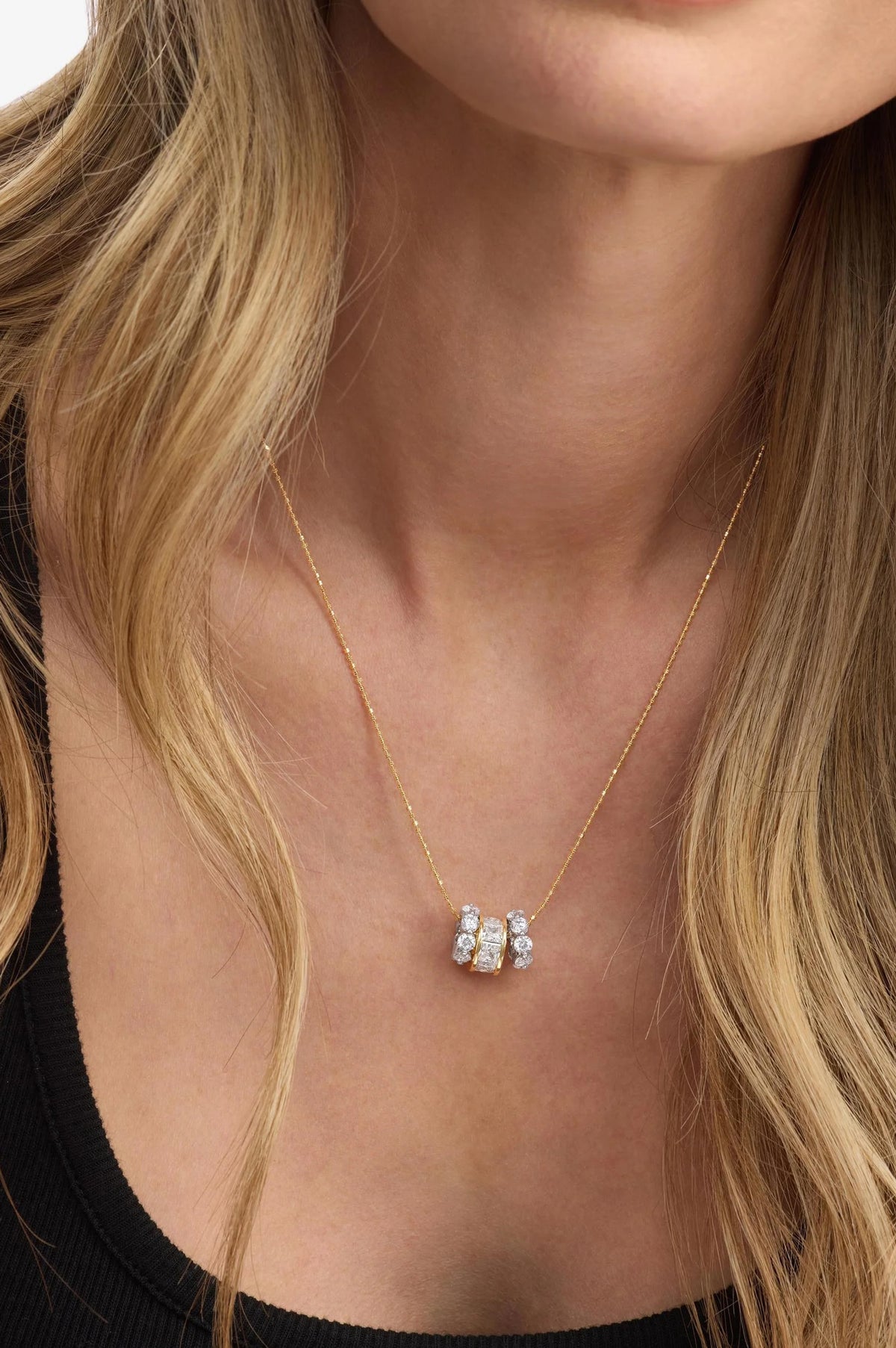 ASHLEY HOLLYWOOD NECKLACE