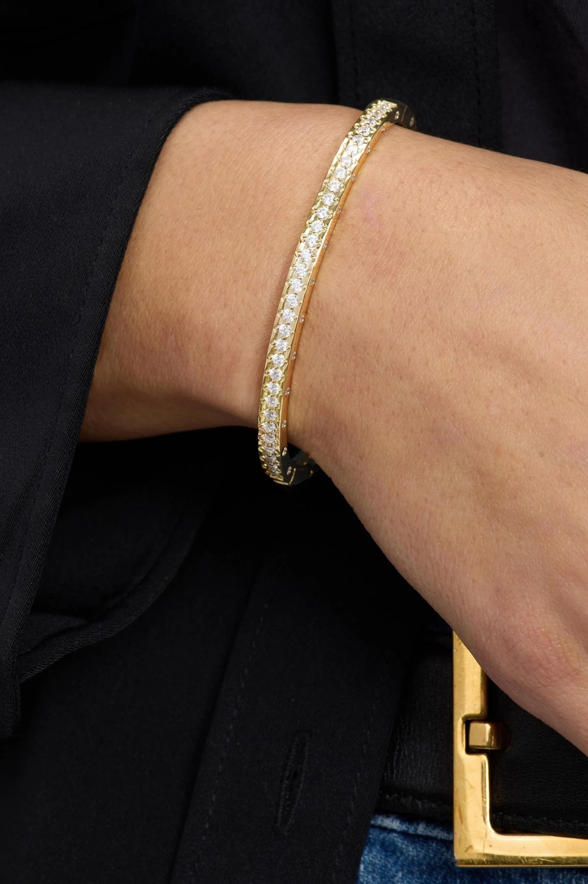 ASHLEY PAVE CUFF 4mm