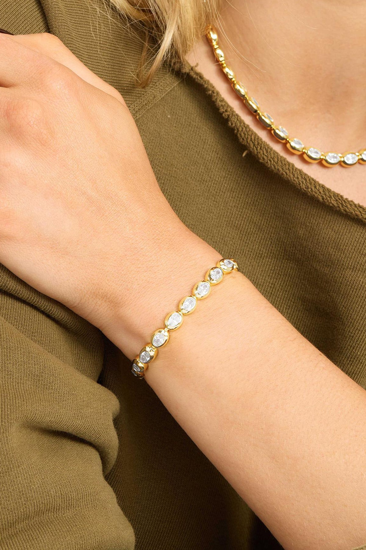 SHE'S A BOSS TENNIS BRACELET