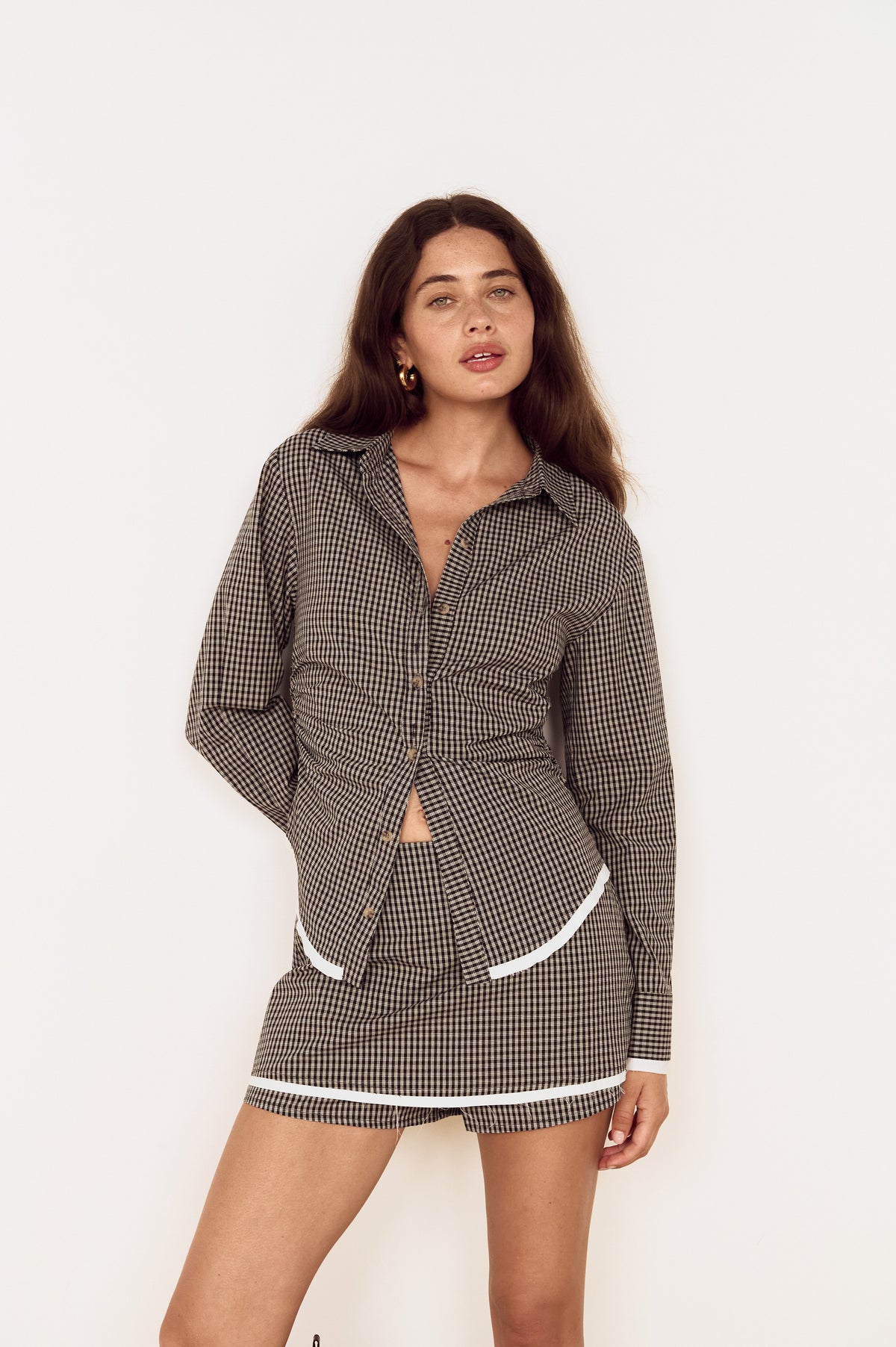 WREN CONTRAST HEM SHIRT