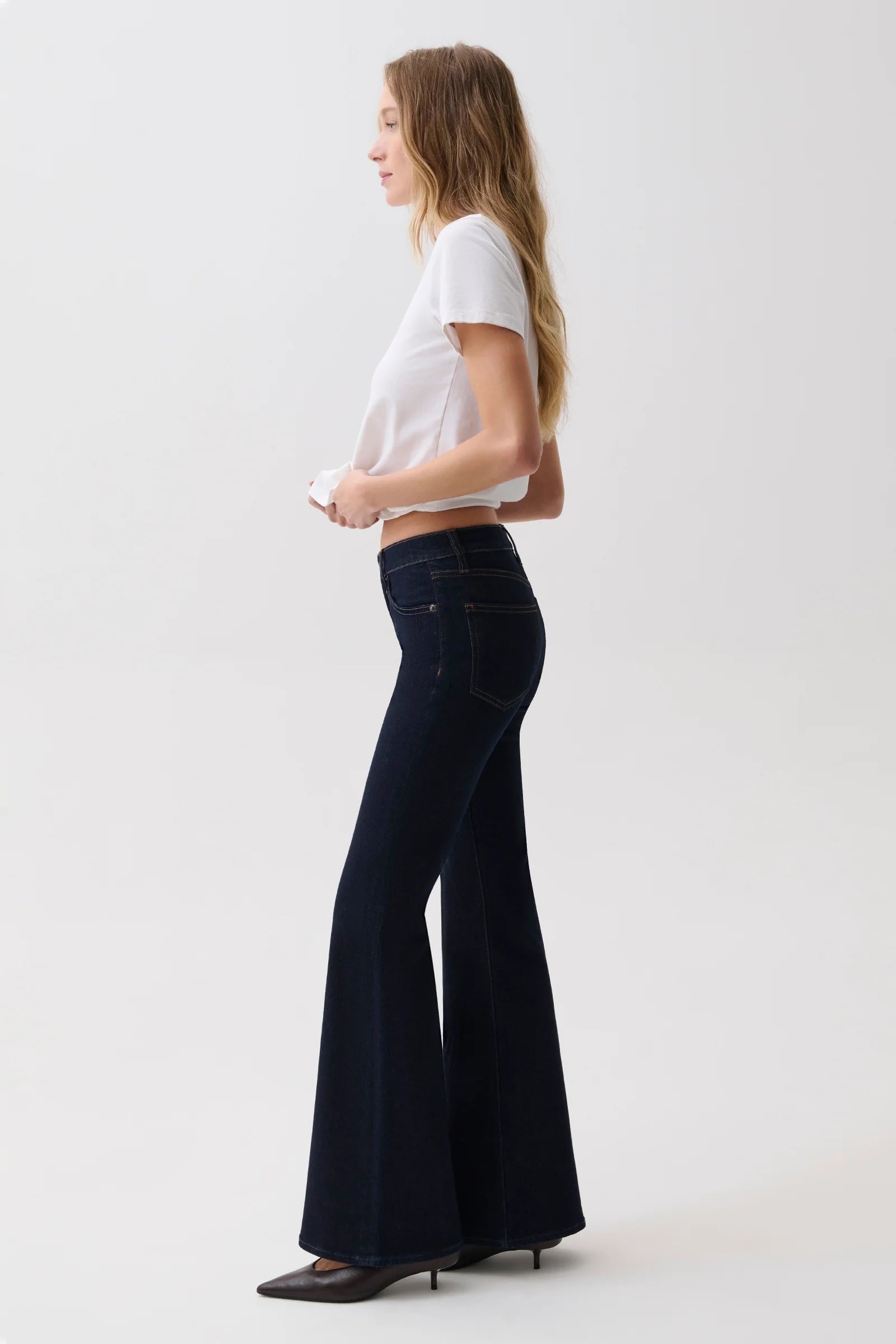 KINSLEY MID RISE ULTRA FLARE