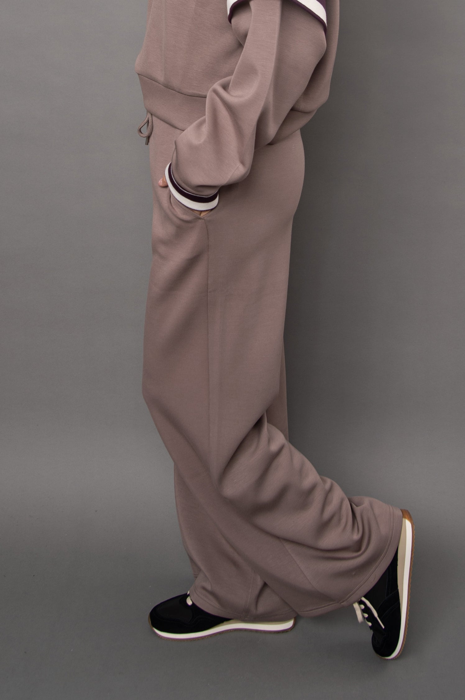 Erika Athletic Soft Knit Pant