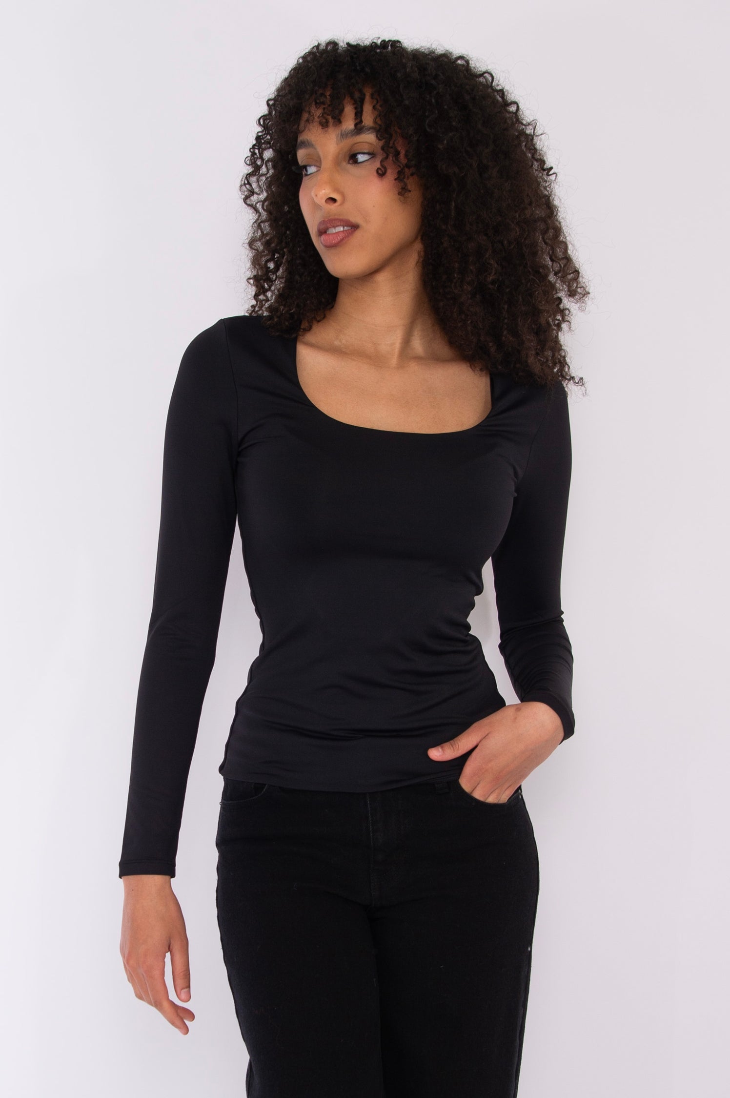 MARIANA SECOND SKIN LS SCOOP TOP