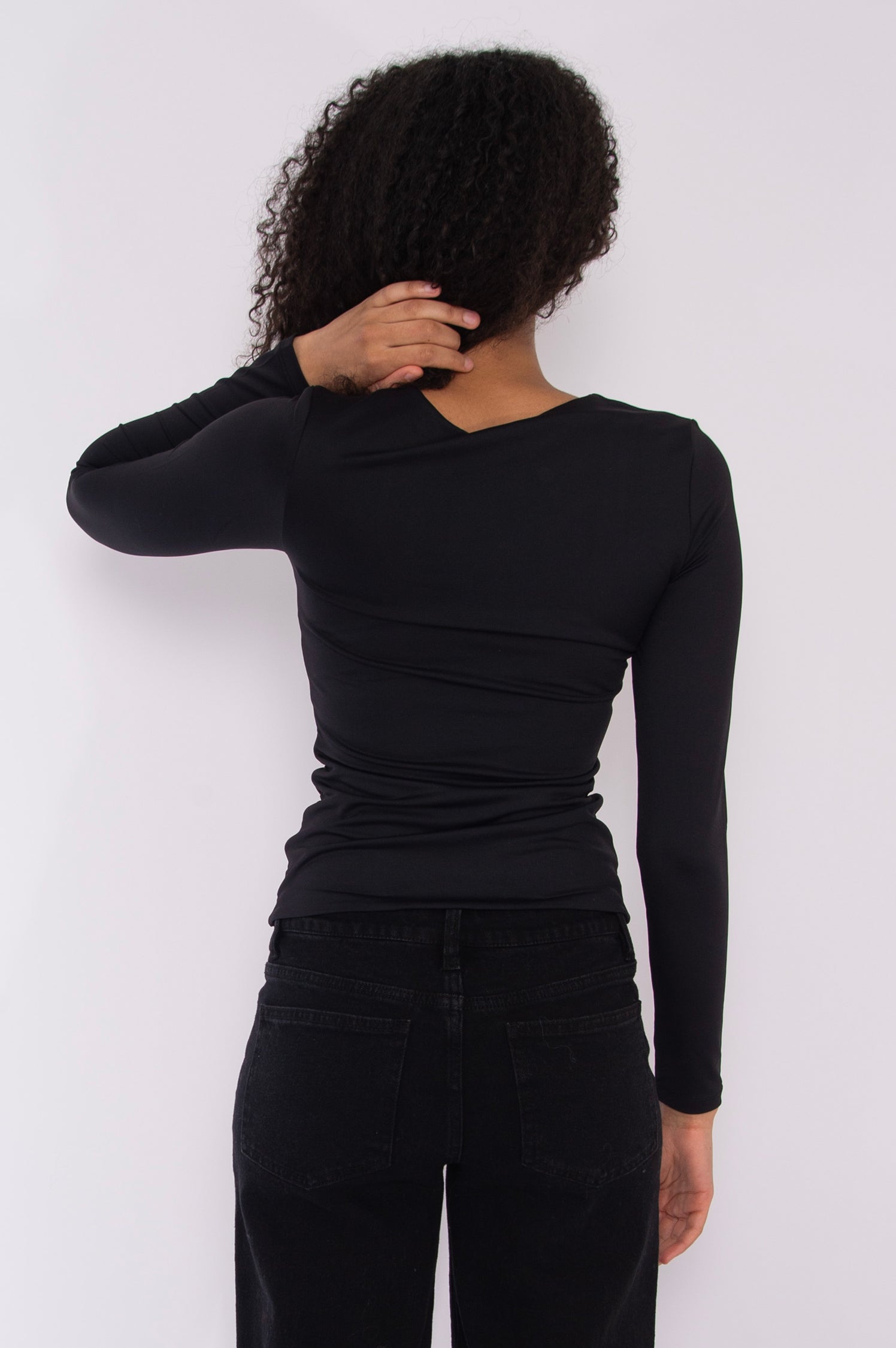MARIANA SECOND SKIN LS SCOOP TOP