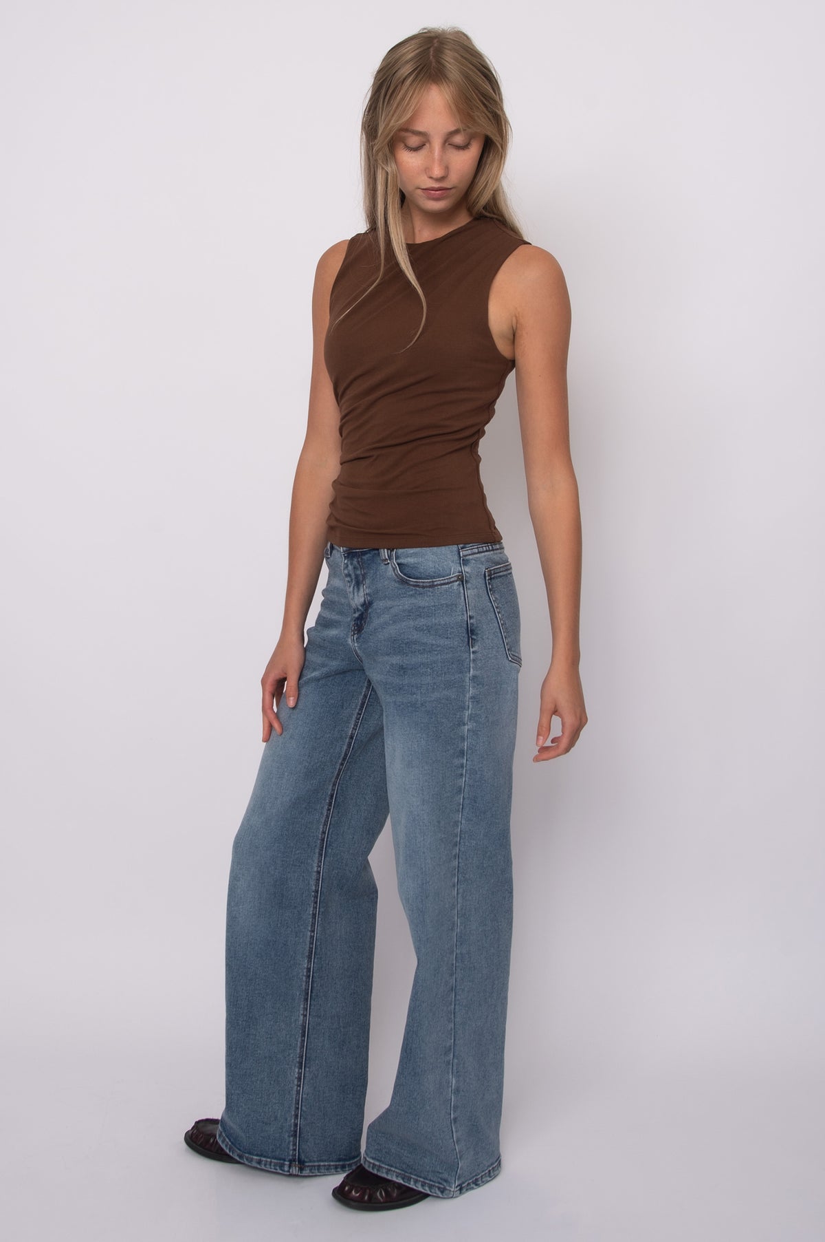 RURI COTTON SLEEVELESS DRAPED TOP