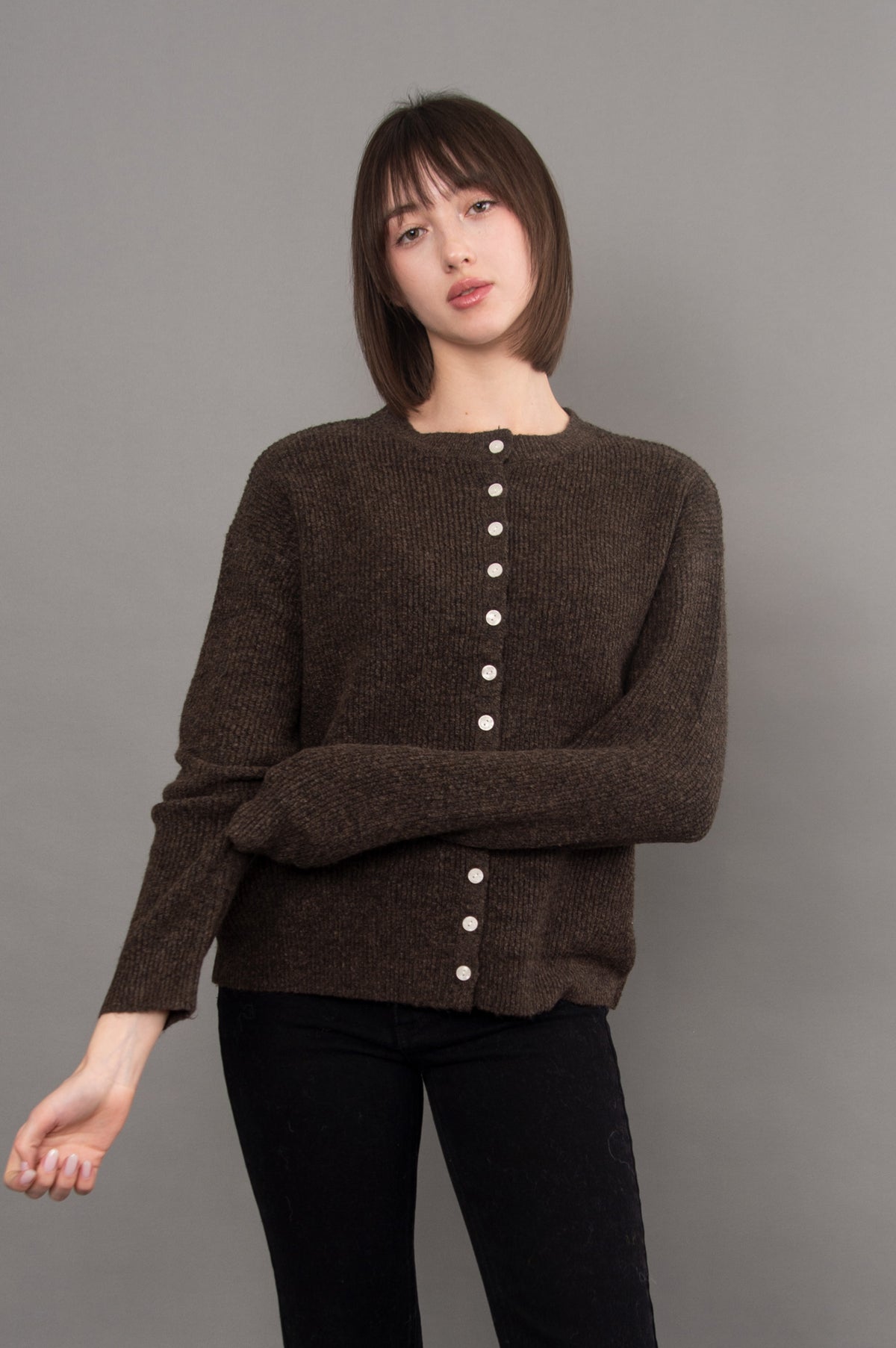 VHEA CREWNECK CARDIGAN