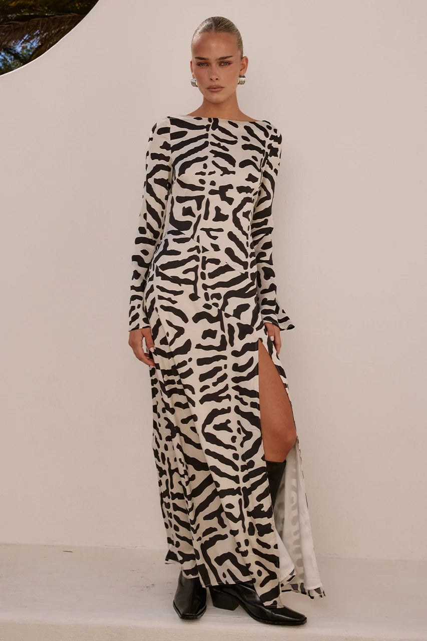 MONTIE SLEEVED MAXI DRESS