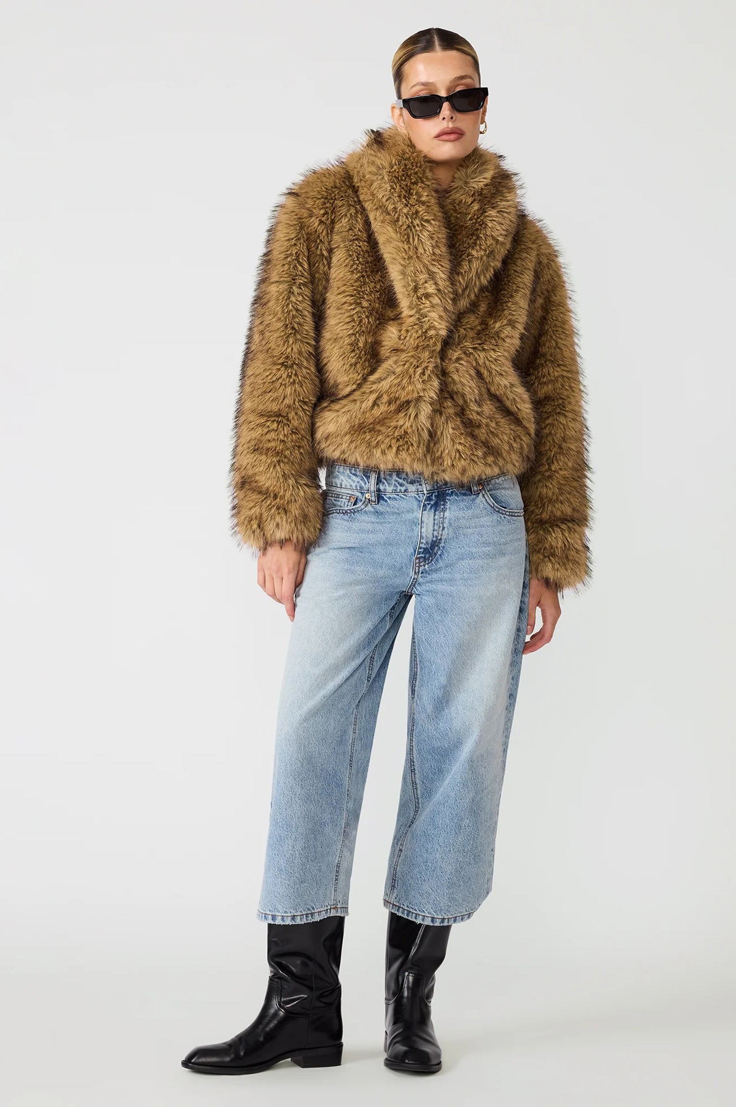 ROE COAT
