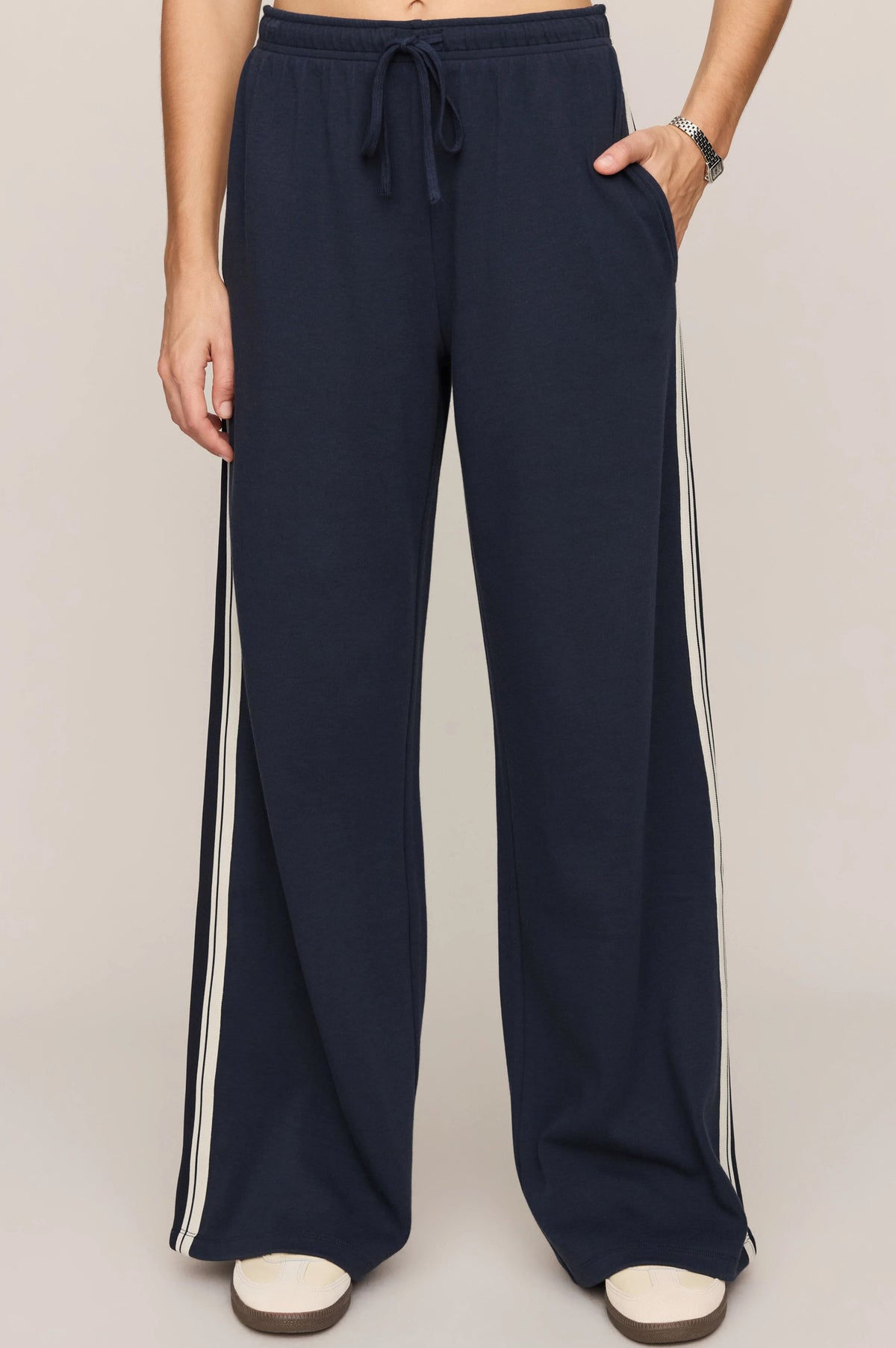 BREAKAWAY TRACK PANT